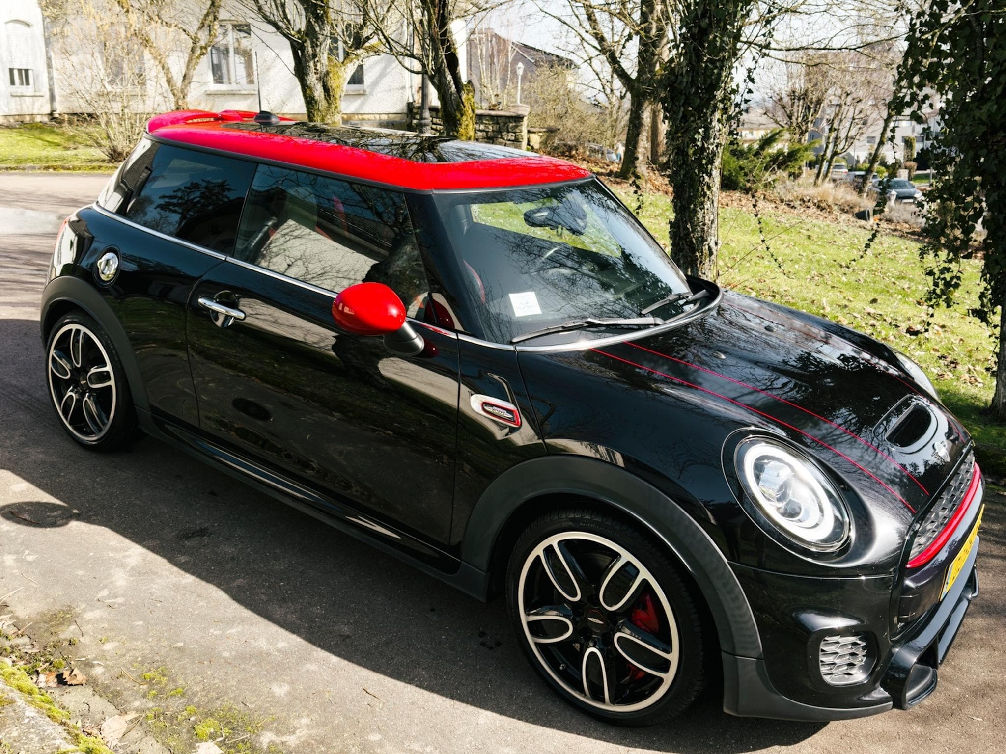 Mini Cooper MINI JCW 231 ch BVA8 (2020) - Foto 1