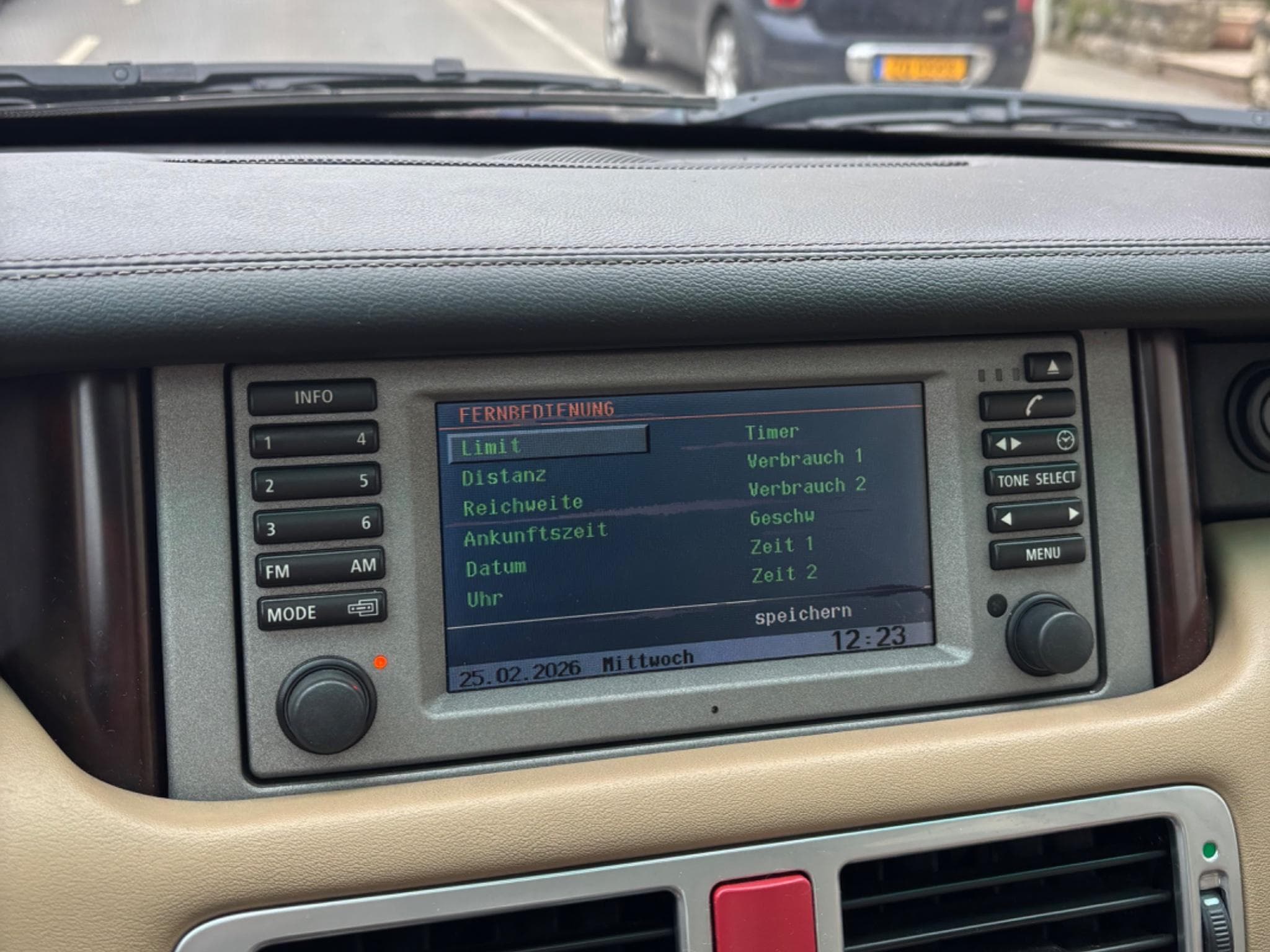 Land-Rover Range Rover Vogue 4.4L V8 (2004) - Foto 5