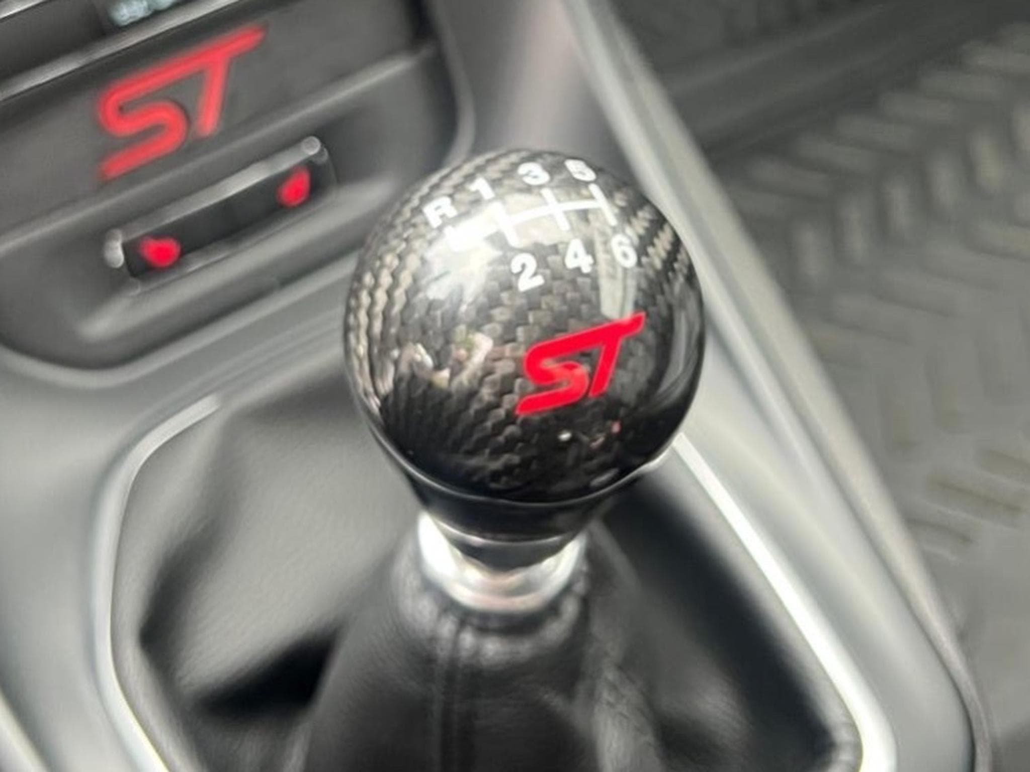 Ford Fiesta Fiesta ST 180 (2016) - Foto 4