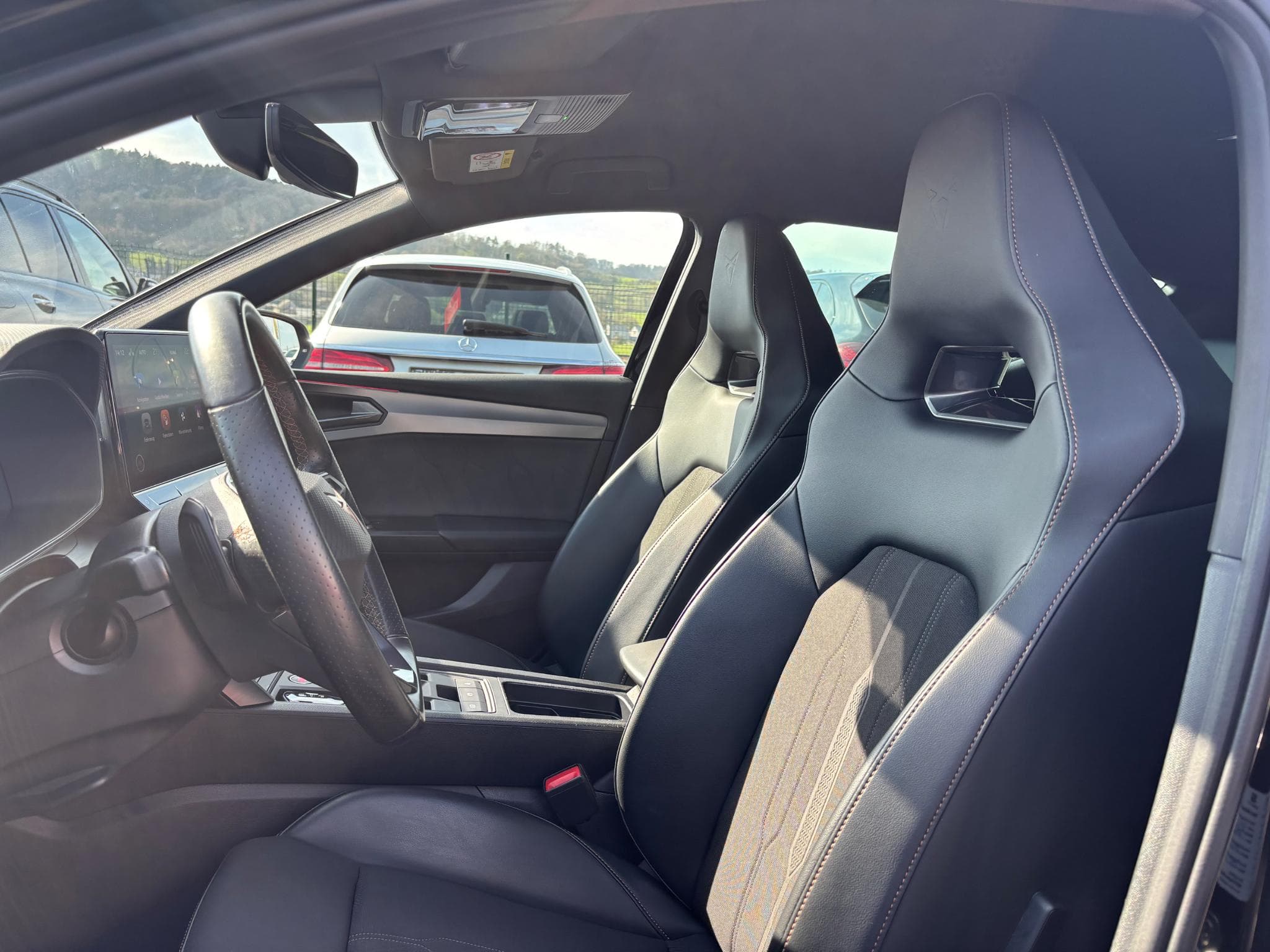 Cupra Leon Leon VZ 2.0 TSI DSG 300ch (2023) - Foto 9