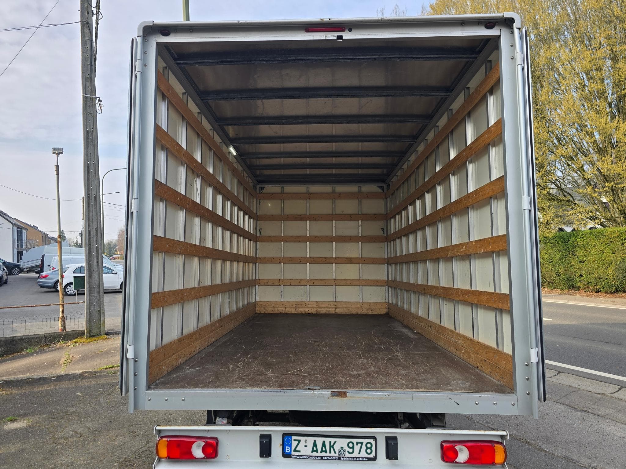 Peugeot Boxer Hdi 165 cv caisse alu 46000 kms 18990 HT (2021) - Photo 9