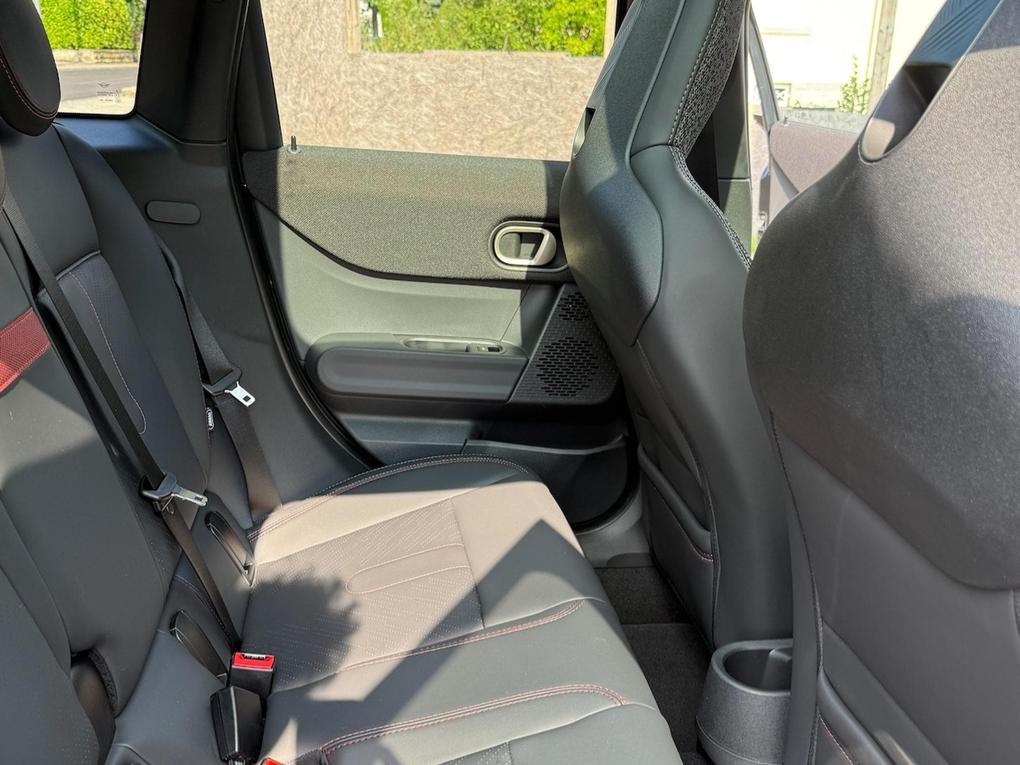 Mini Cooper Mini Cooper S Trim JCW et Pack XL (2025) - Photo 6