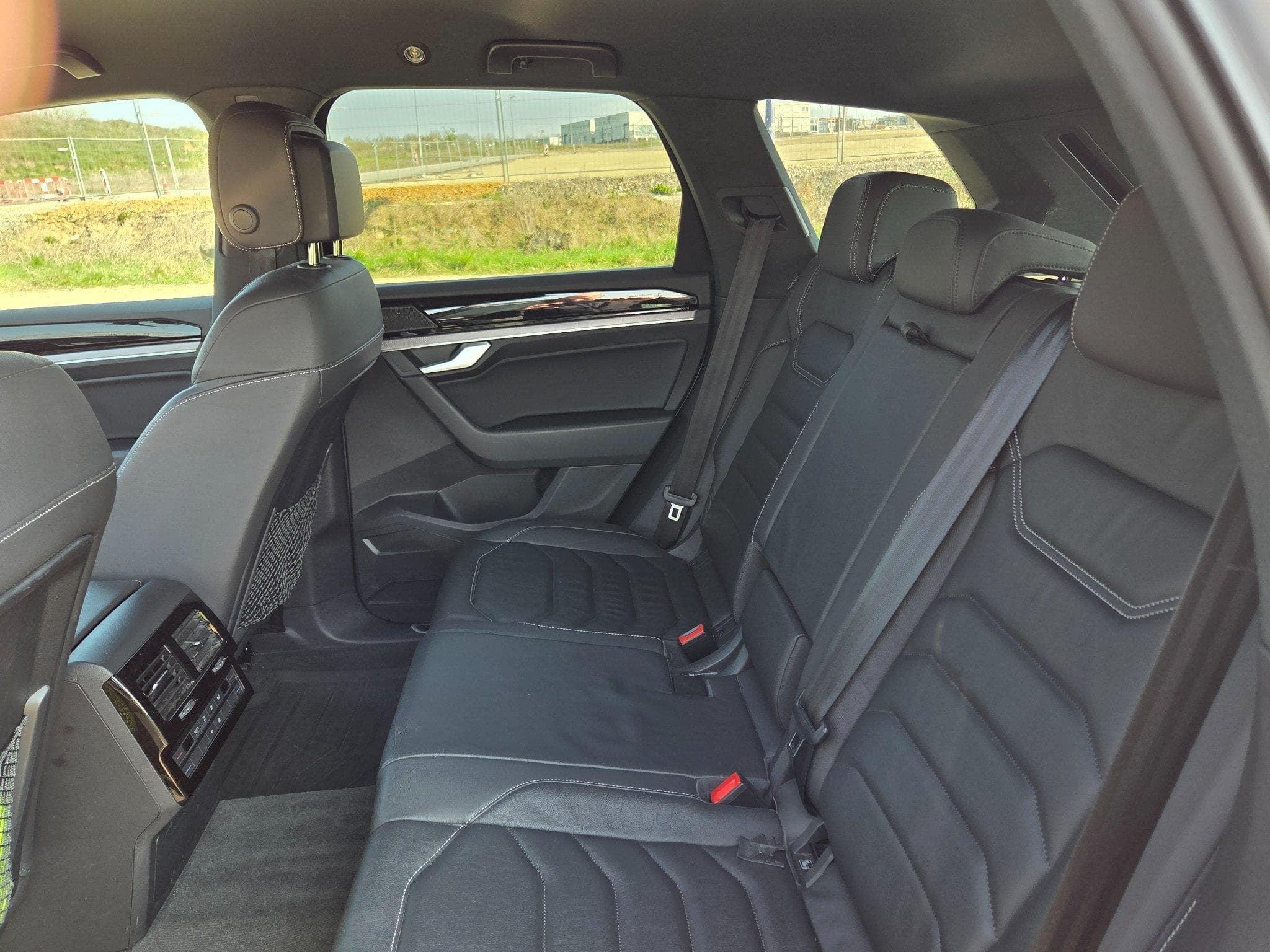 VW Touareg R-Line (2021) - Foto 8