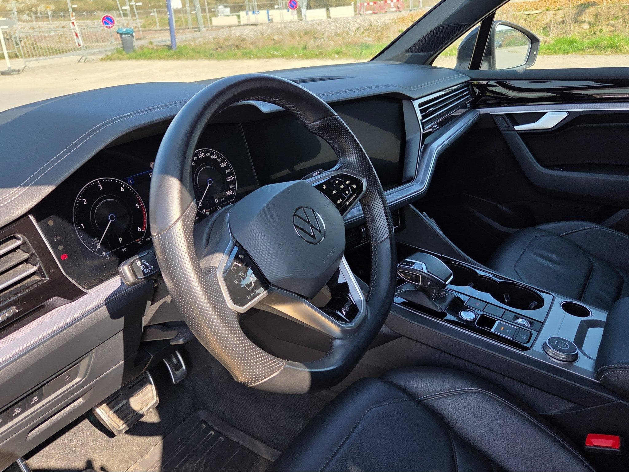 VW Touareg R-Line (2021) - Foto 9