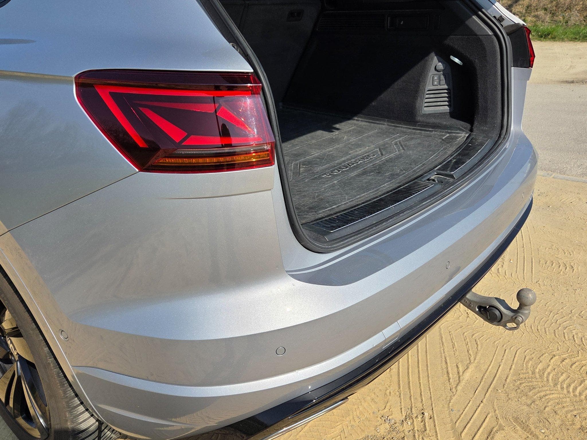 VW Touareg R-Line (2021) - Foto 5