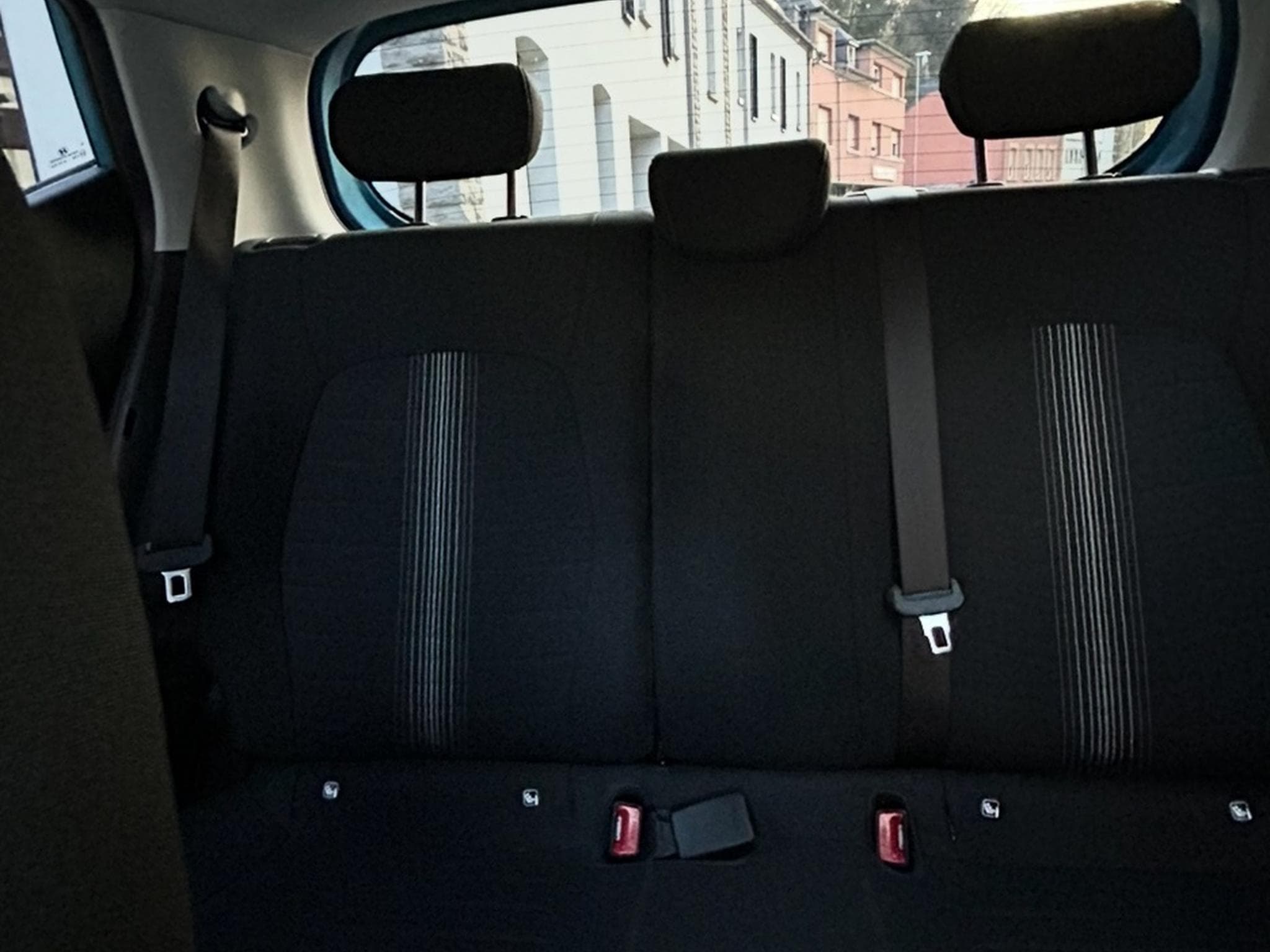 Hyundai i10 (2022) - Foto 2