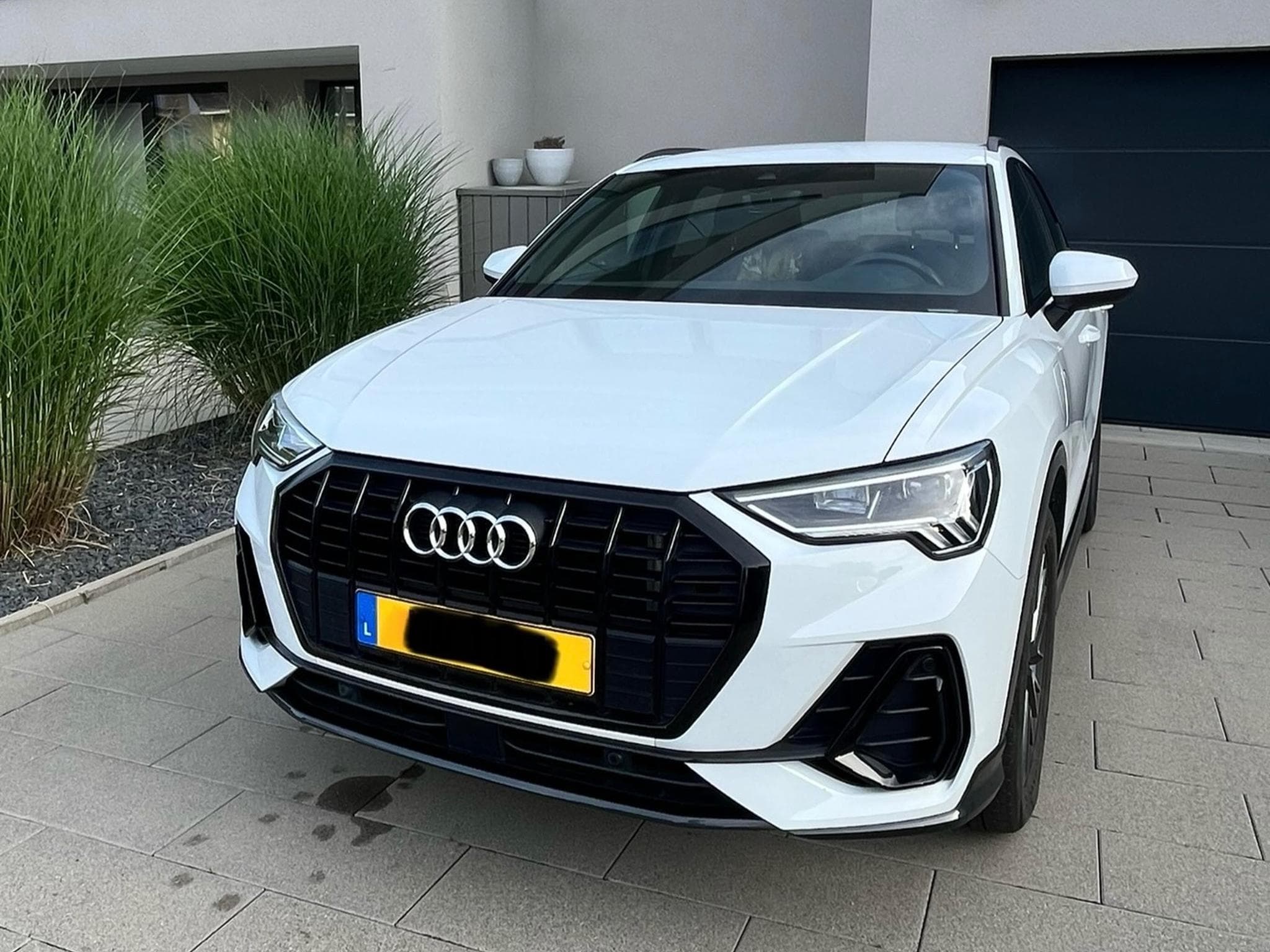 Audi Q3 S-Line, 8-fach bereift, cuir, camera (2021) - Foto 2