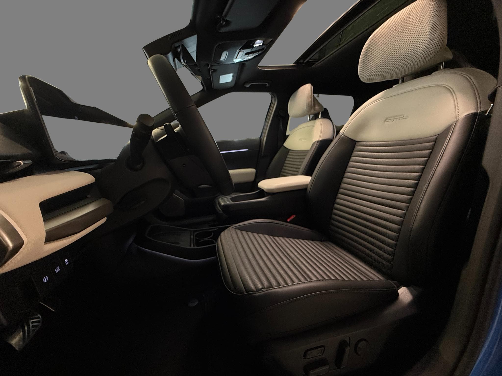 Kia EV4 GT Line 81,4 kWh (2025) - Photo 9