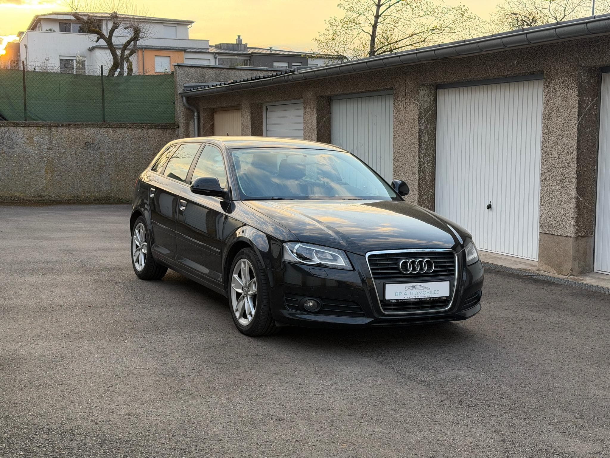Audi A3 2.0 TDI 140ps (2010) - Photo 2