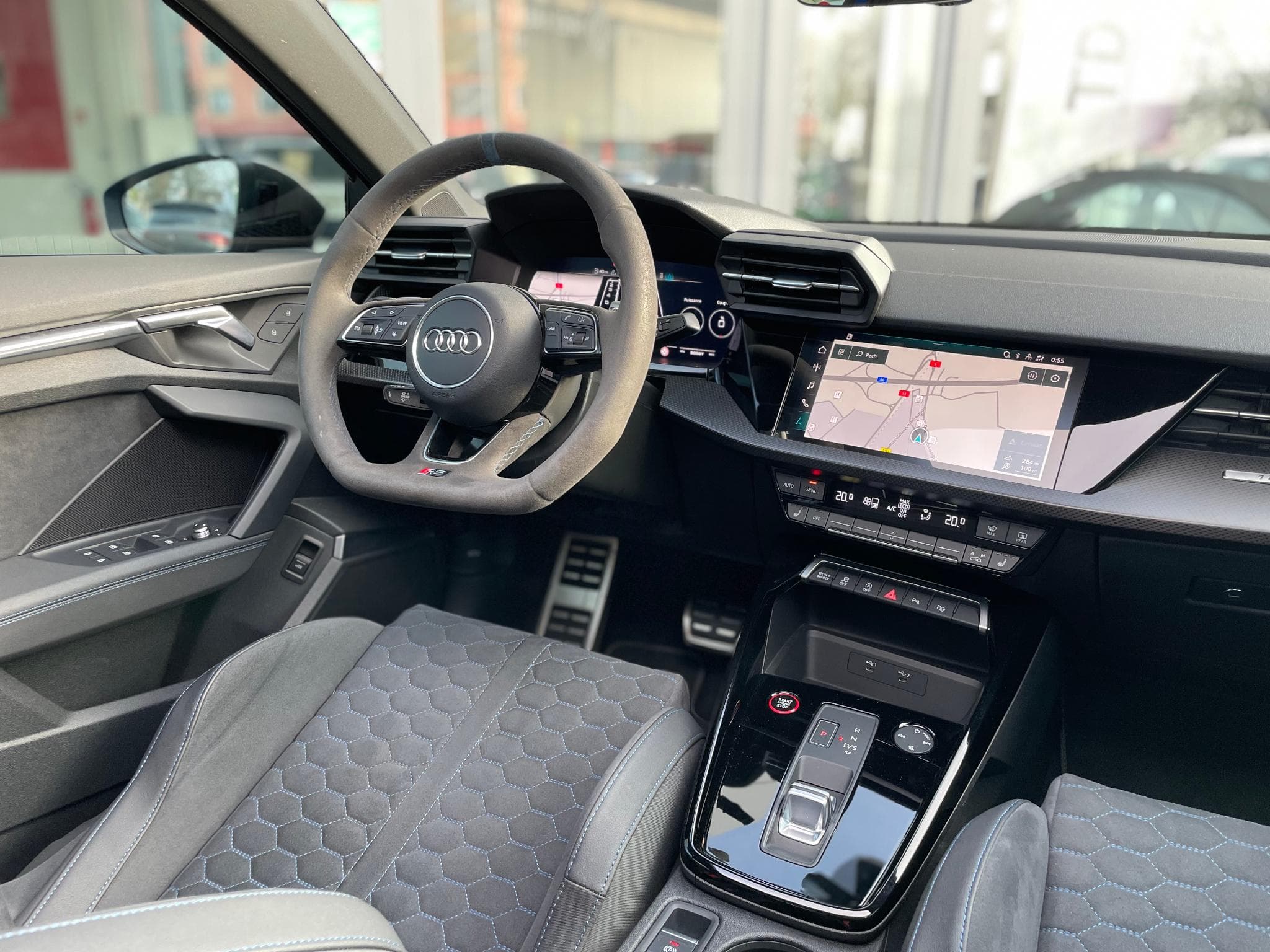 Audi RS3 Performance Edition 1 of 300 2.5 TFSI quattro S-Tronic (2023) - Photo 15