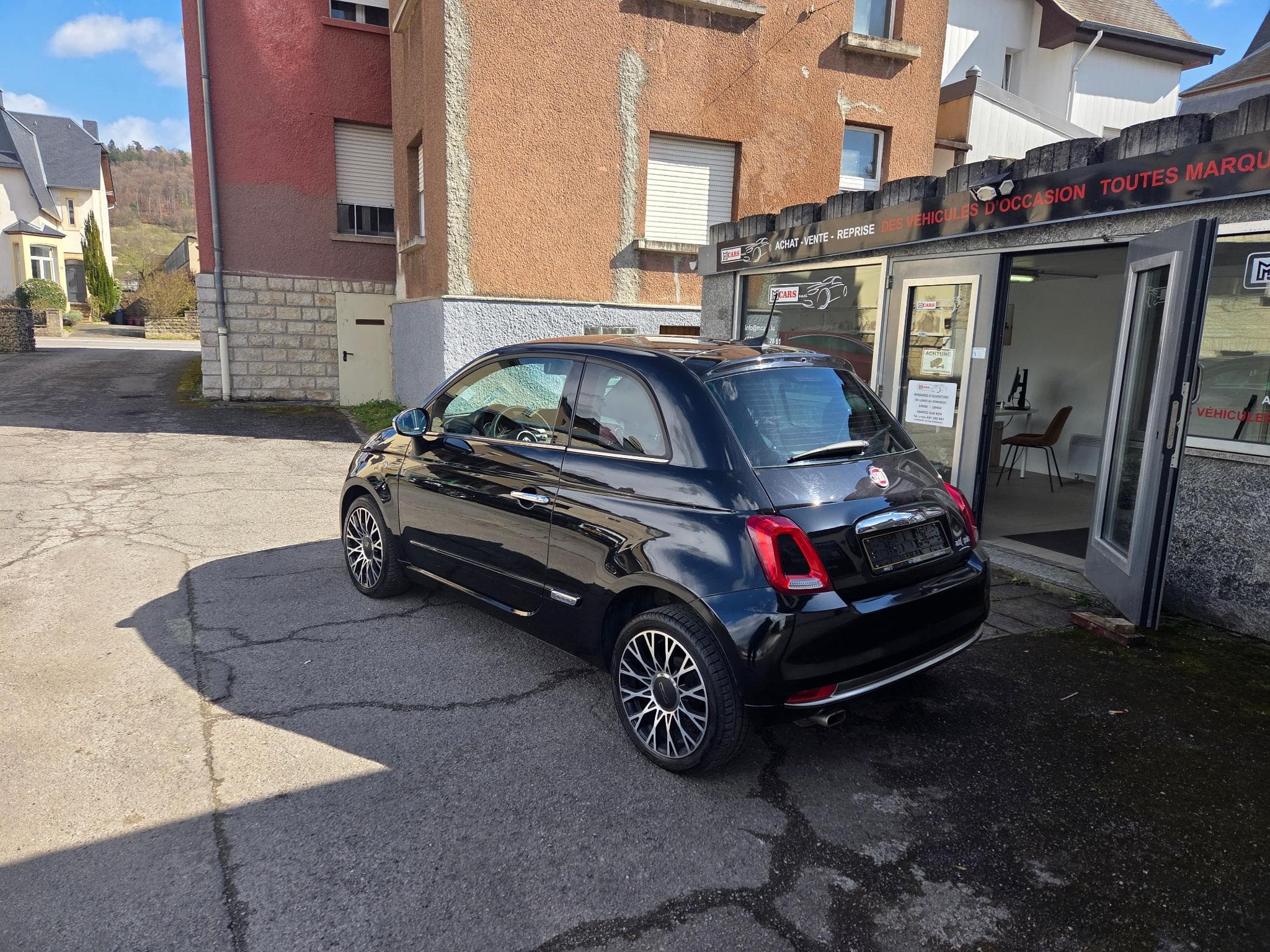 Fiat 500 1.2 ESSENCE PANORAMA NAVIGATION (2019) - Foto 4