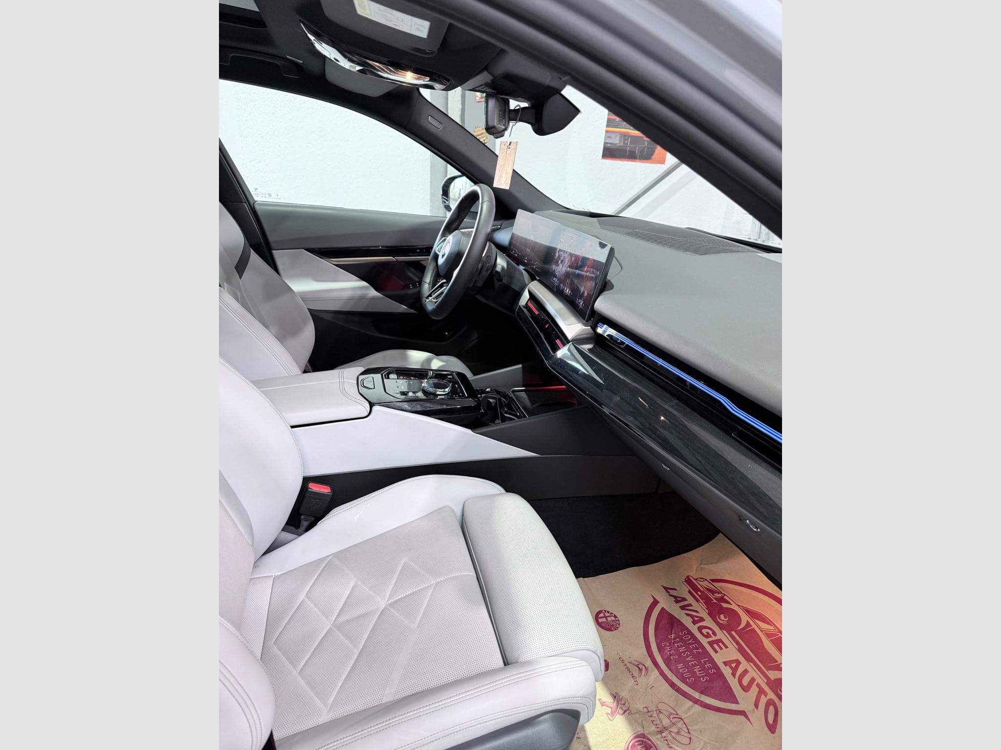 BMW 540 540 D XDRIVE M SPORT (2025) - Photo 16