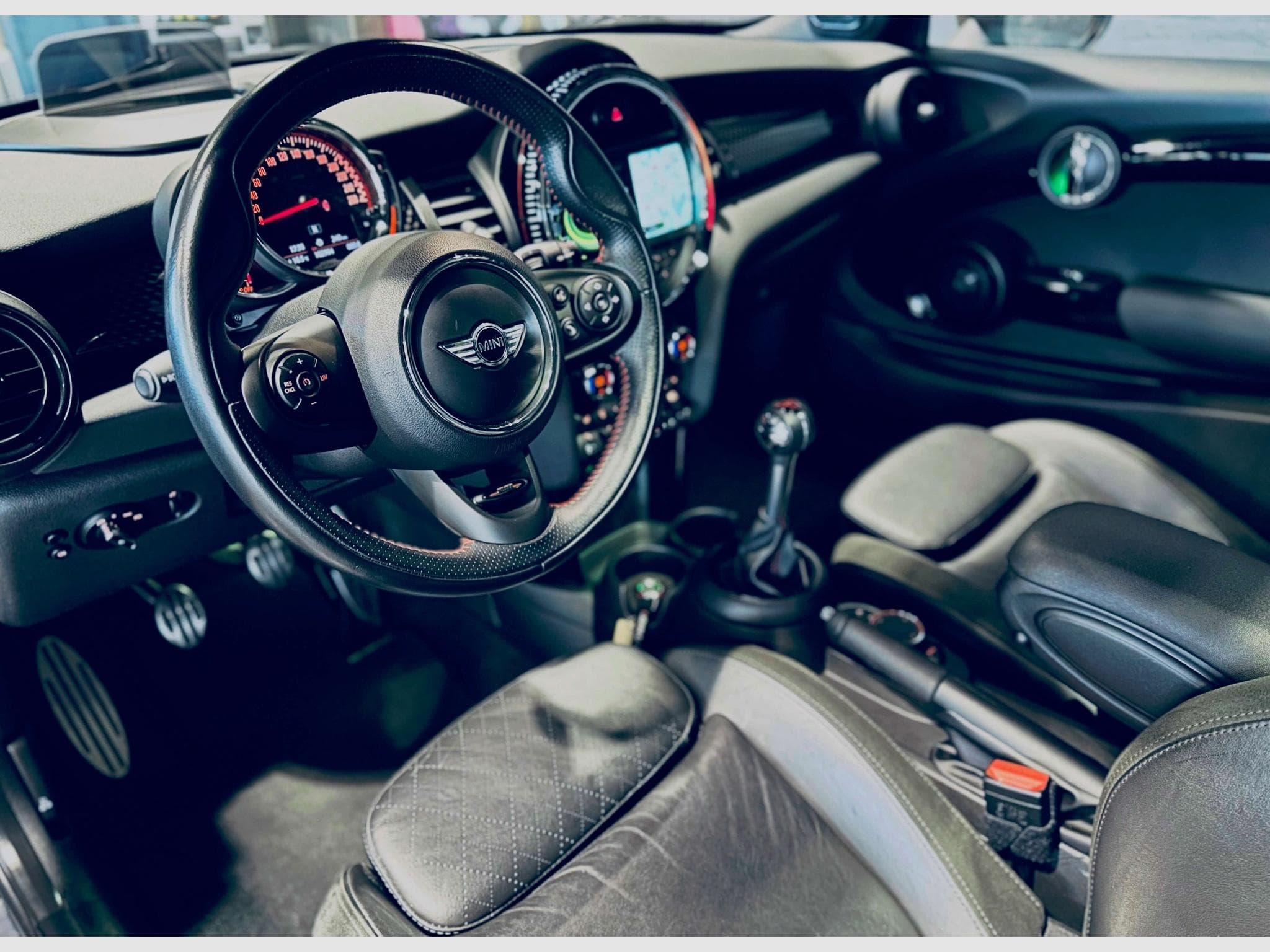 Mini Cooper JOHN COOPER WORKS (2017) - Photo 8