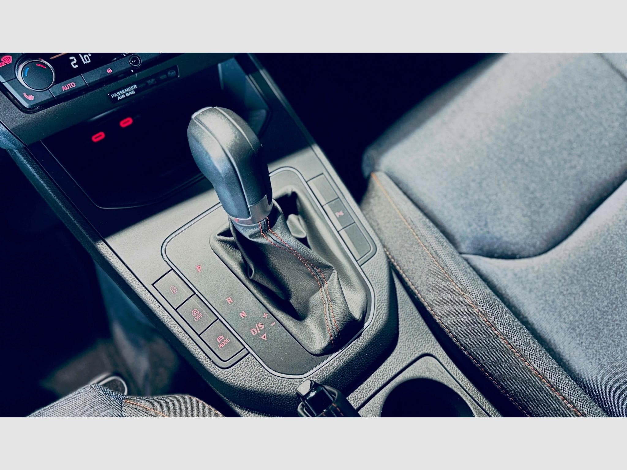 Seat Ibiza IBIZA FR TSI DSG (2024) - Foto 10