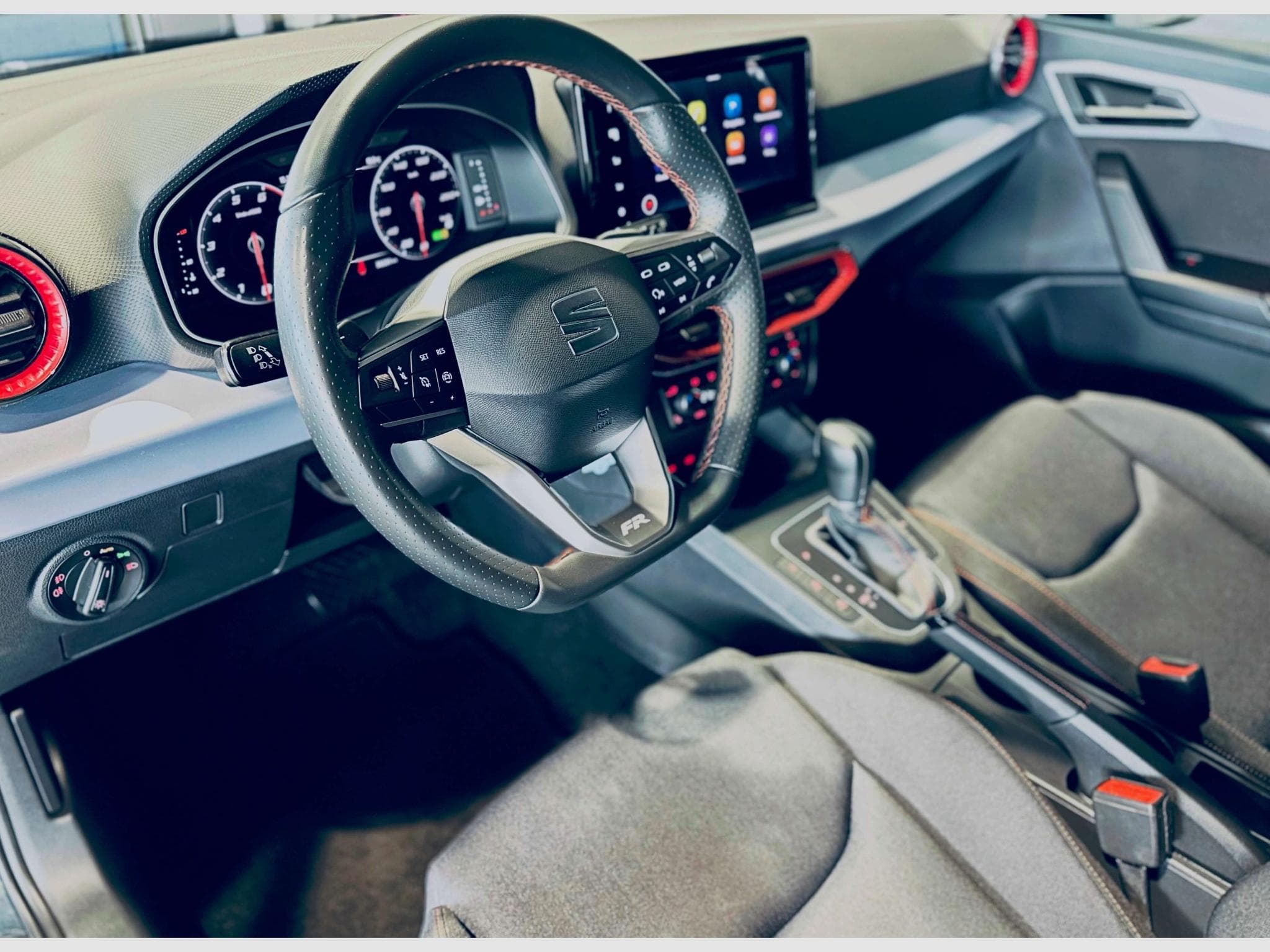 Seat Ibiza IBIZA FR TSI DSG (2024) - Foto 8