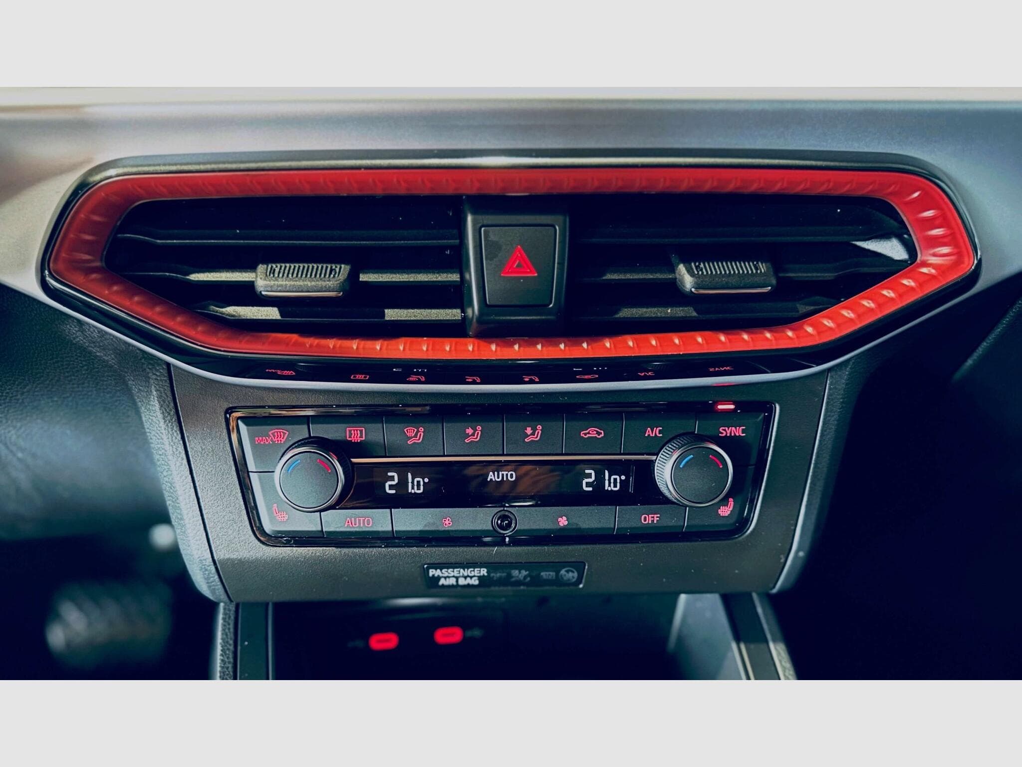 Seat Ibiza IBIZA FR TSI DSG (2024) - Foto 11