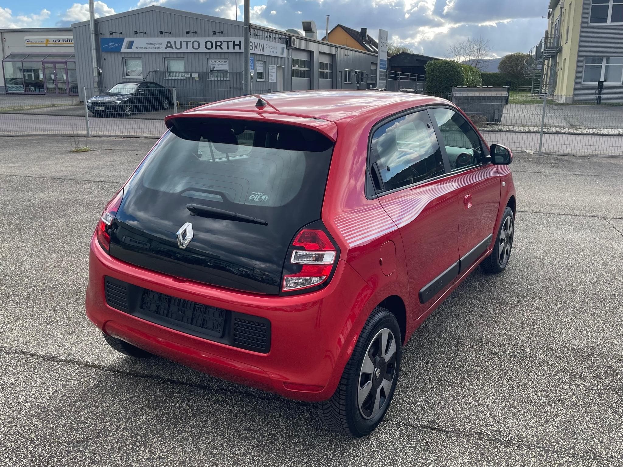 Renault Twingo Twingo1.0/Full service/Clima/63773KM!! (2015) - Photo 4