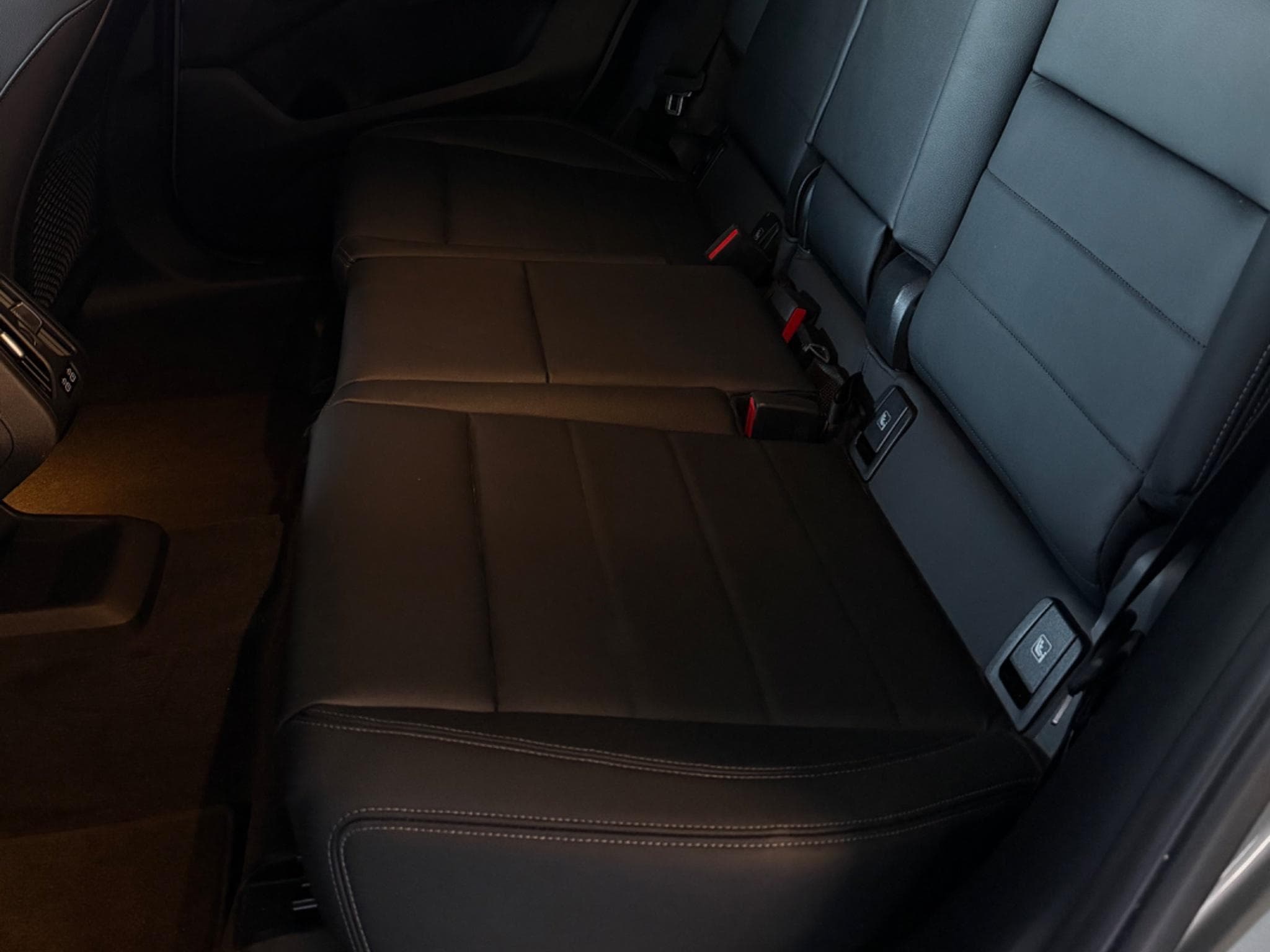 BMW X1 23d xdrive M sport FULL OPTIONS (2024) - Foto 8