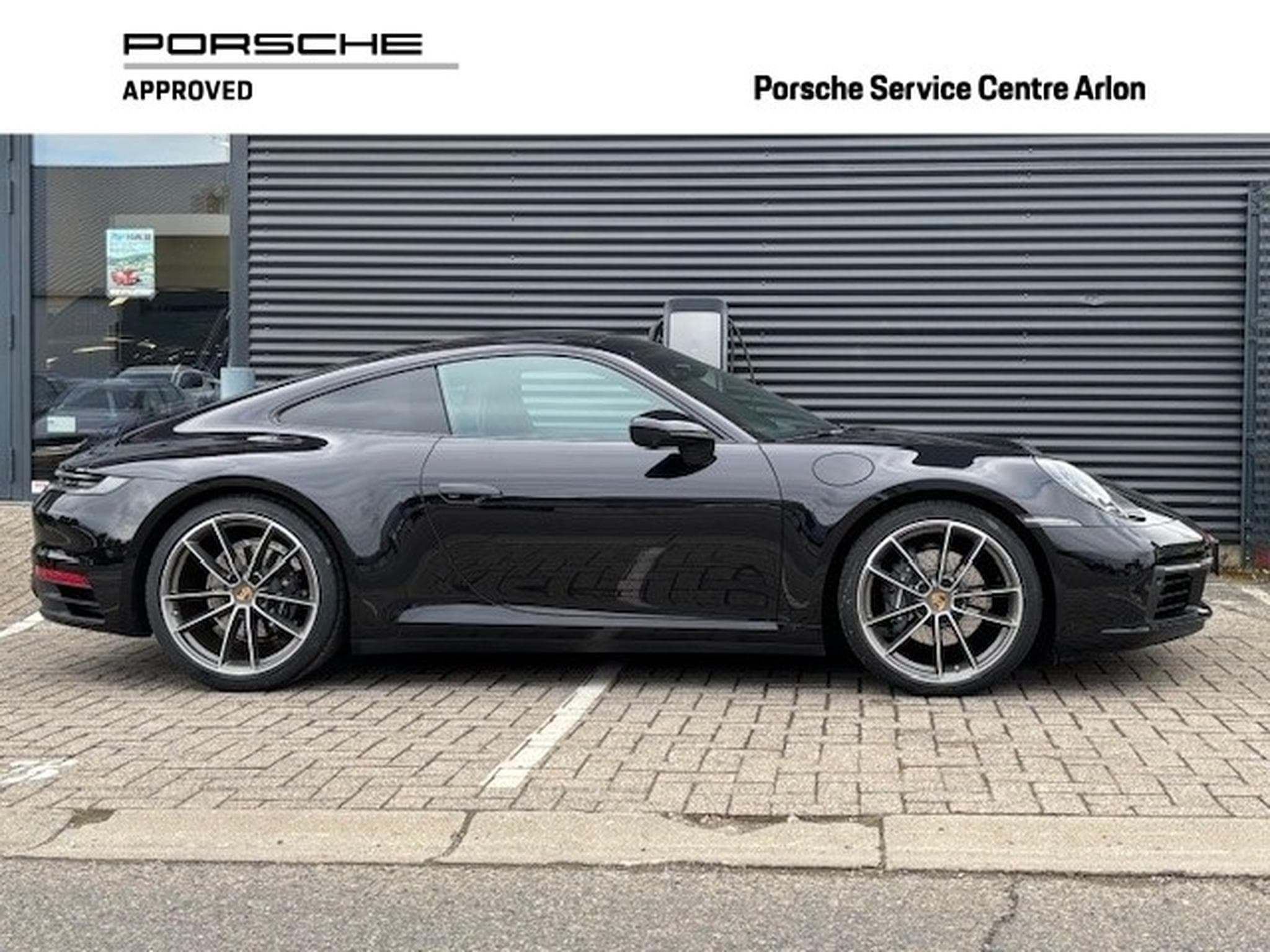 Porsche 992 911 CARRERA (2024) - Photo 2
