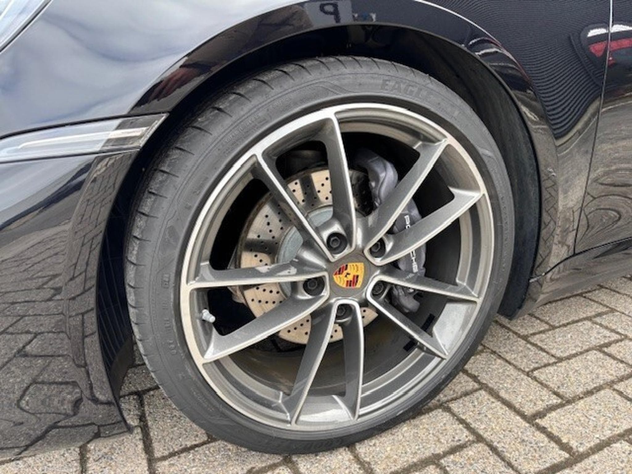 Porsche 992 911 CARRERA (2024) - Photo 4