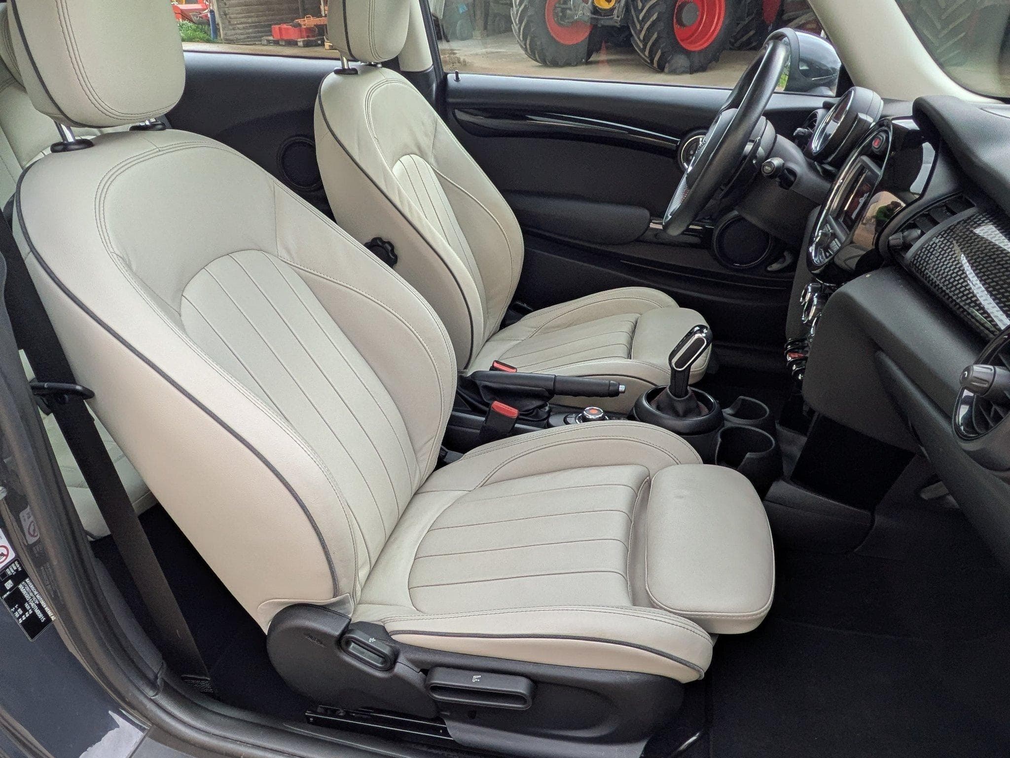 Mini Cooper Cooper S Pack Chili (2019) - Foto 14