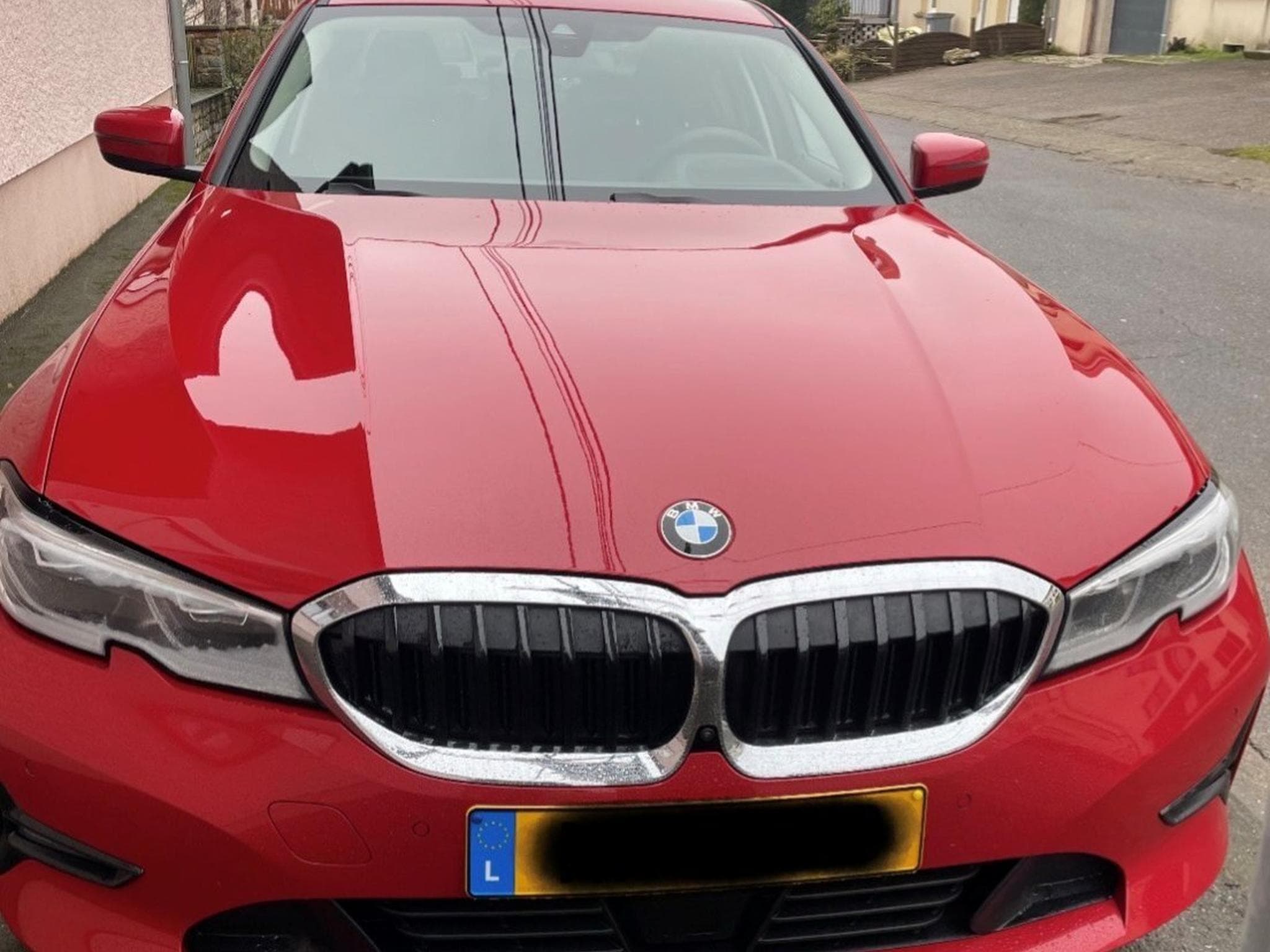 BMW 330 330e Advantage (2019) - Photo 2