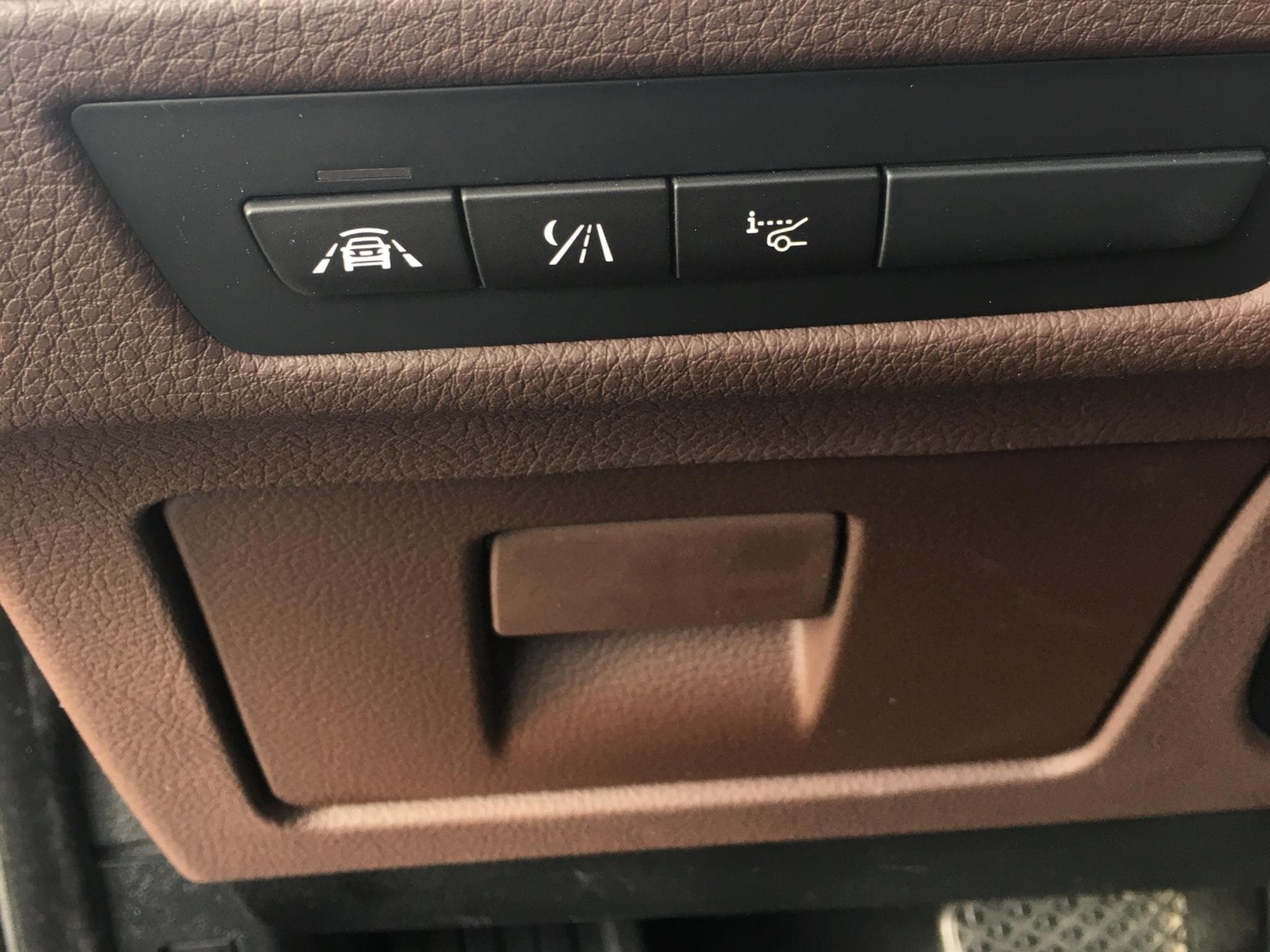 BMW 520 GT (2014) - Photo 3