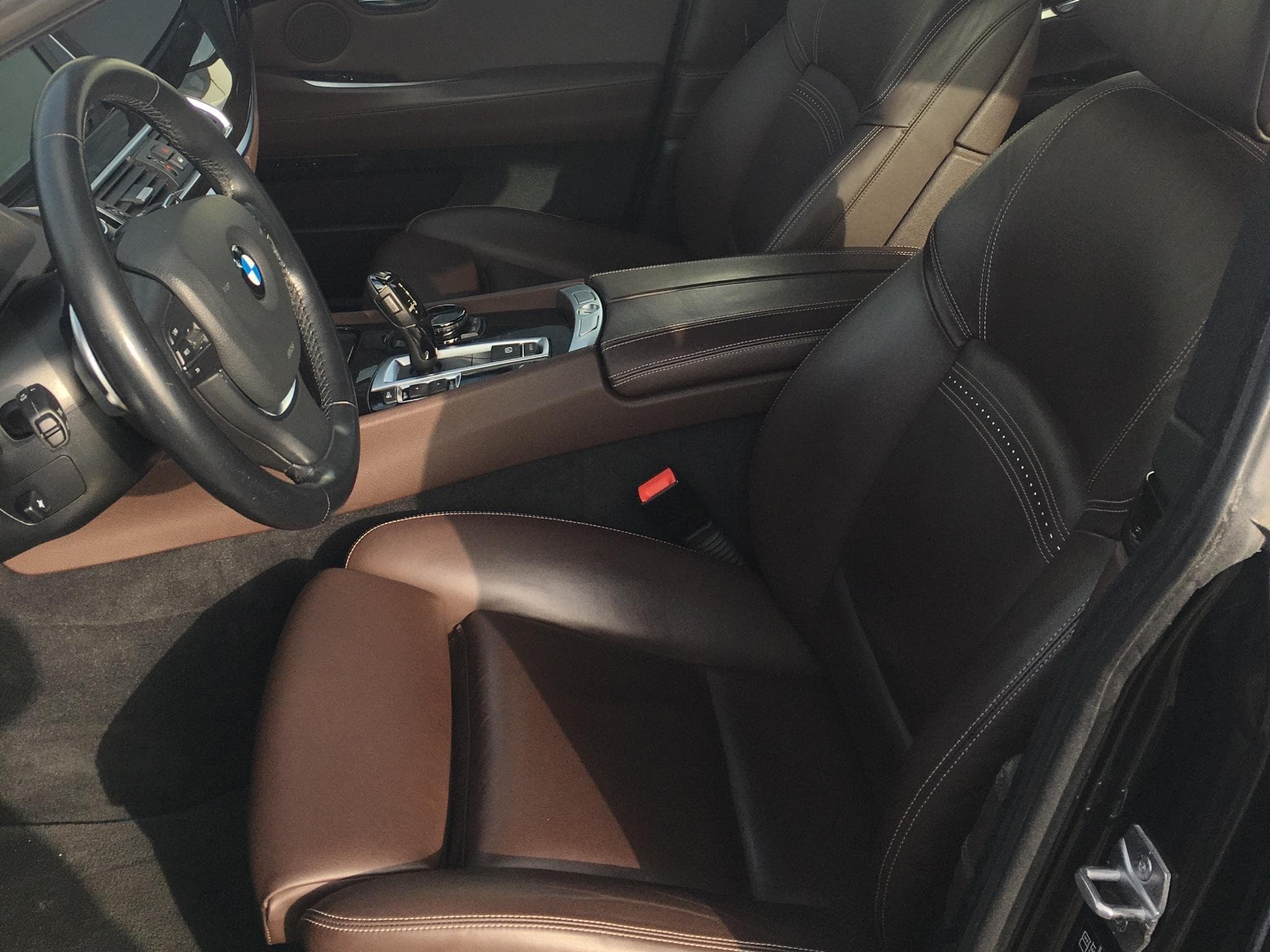 BMW 520 GT (2014) - Photo 7