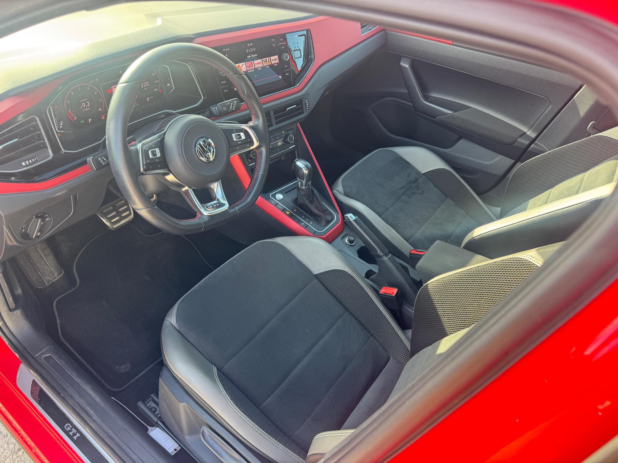 VW Polo GTI 2.0 esse 200ch automatique !! 31.000 km !! 1-prop (2019) - Photo 5