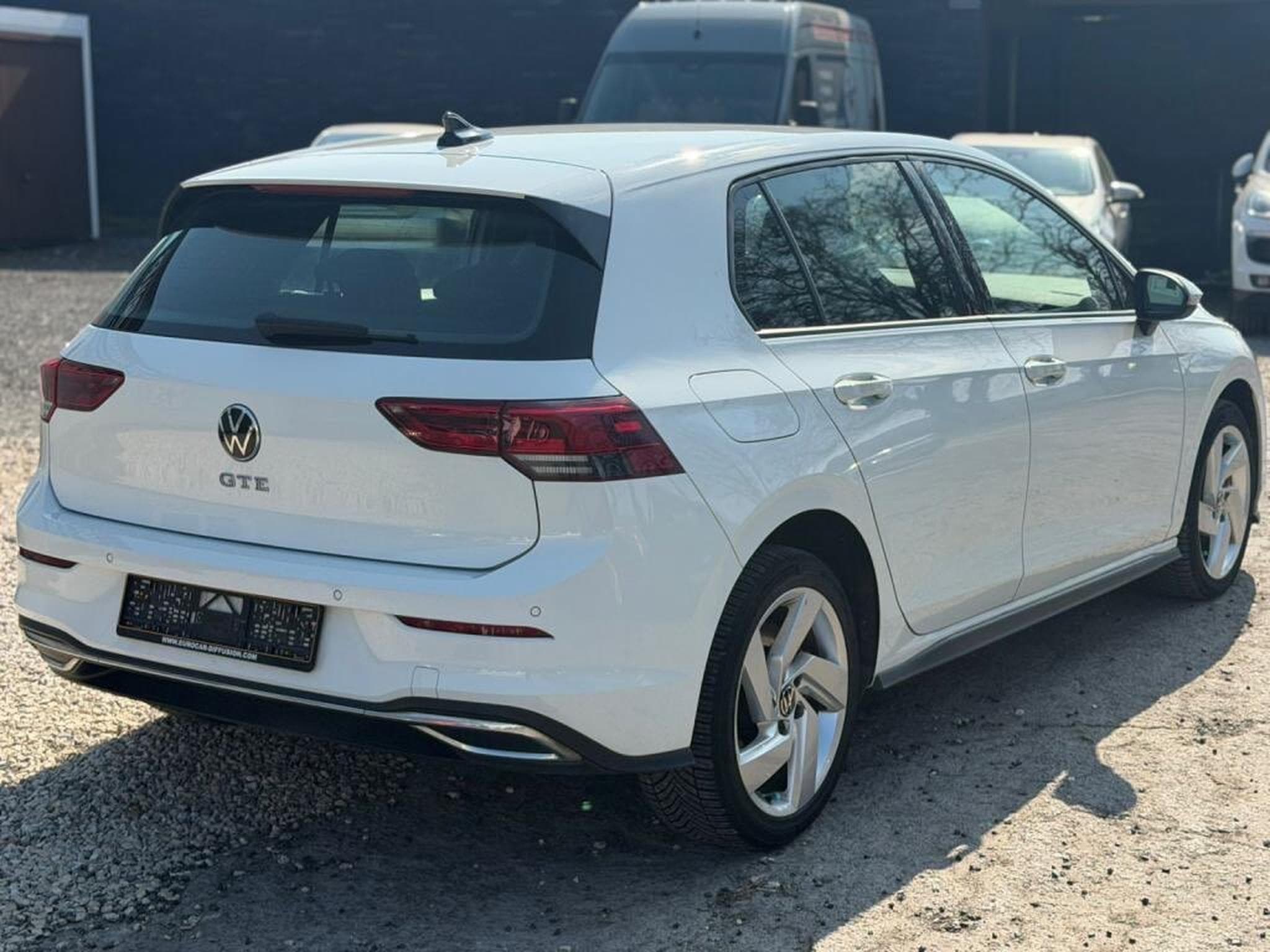 VW Golf 1.4 HYBRID ESSENCE (2020) - Photo 3