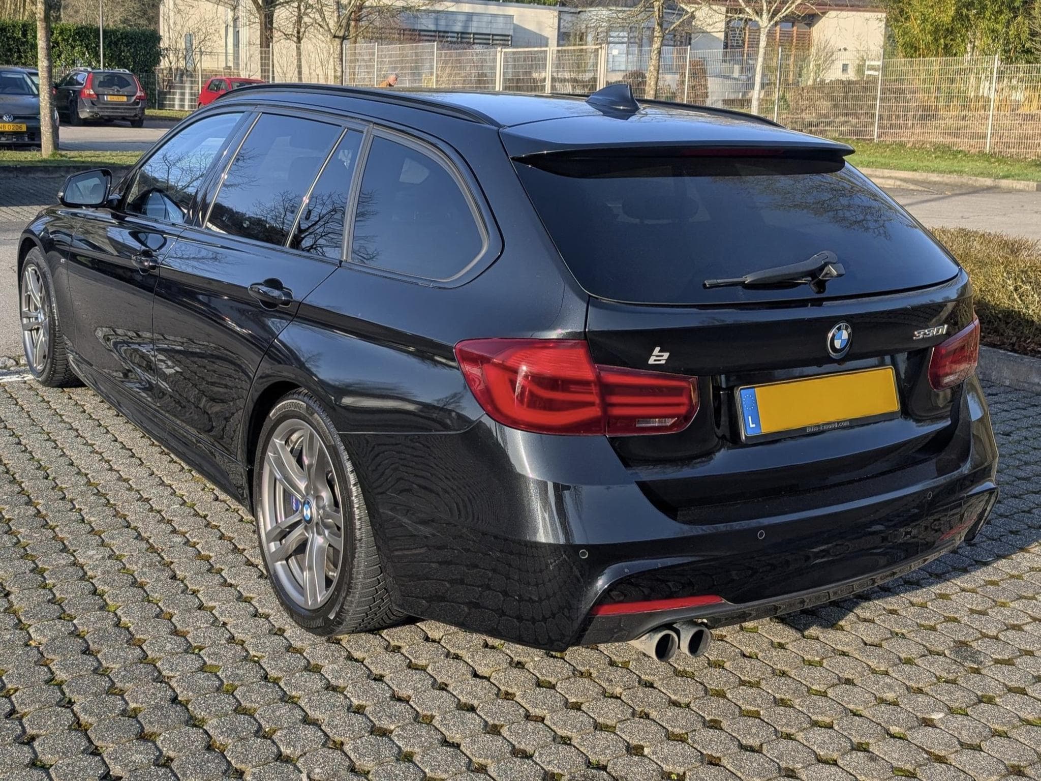BMW 330 M-Sportpaket (2017) - Photo 3