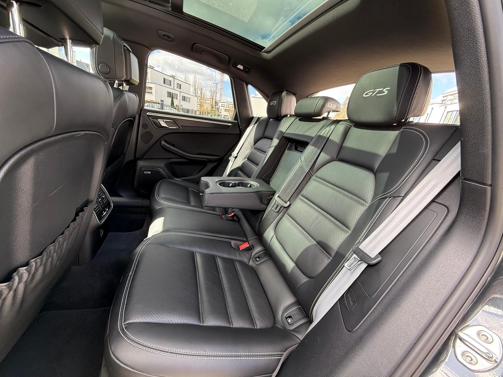 Porsche Macan GTS 3.0 PDK PACK SPORT CHRONO 360 PS (2018) - Foto 10