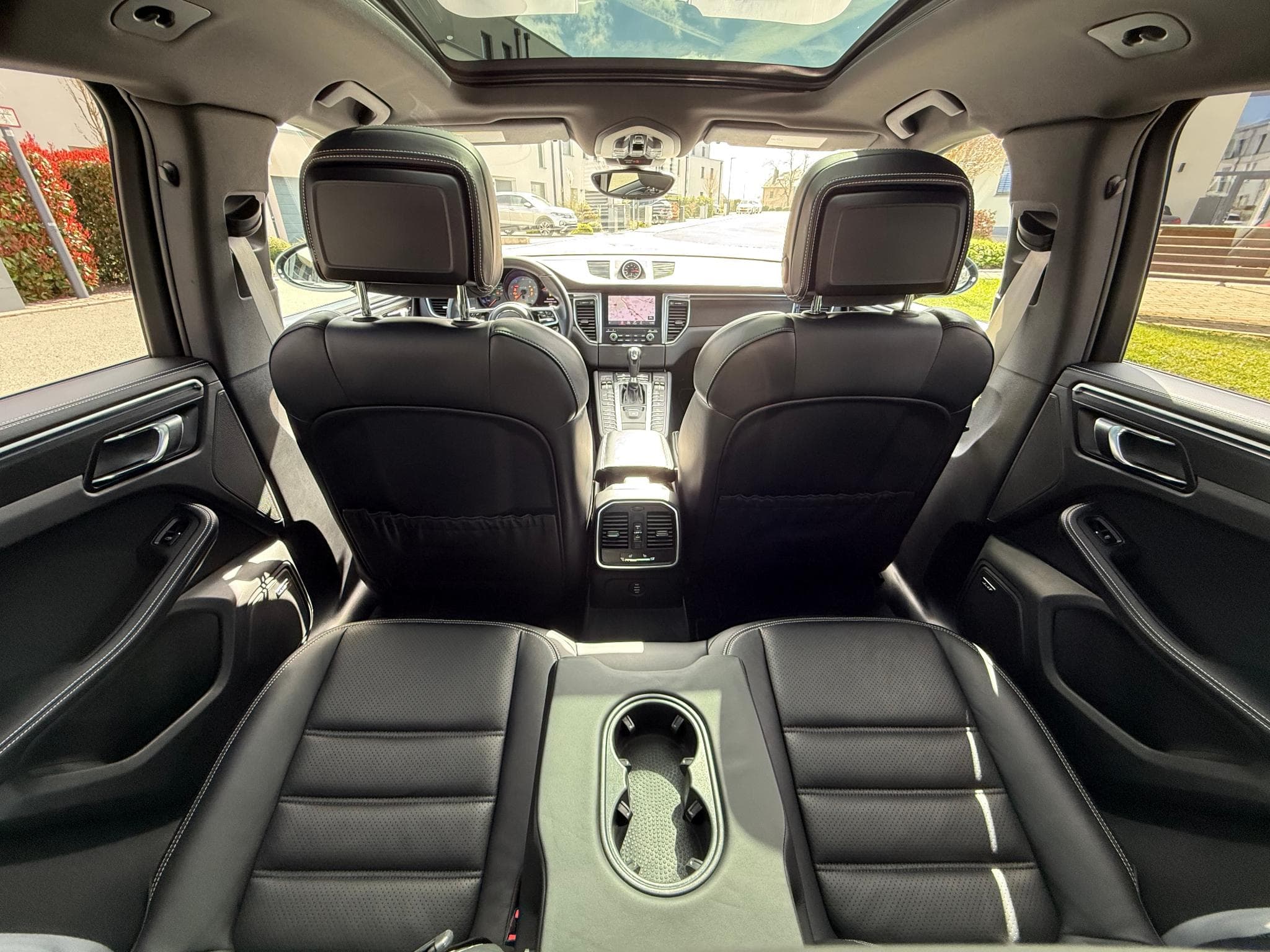 Porsche Macan GTS 3.0 PDK PACK SPORT CHRONO 360 PS (2018) - Foto 11