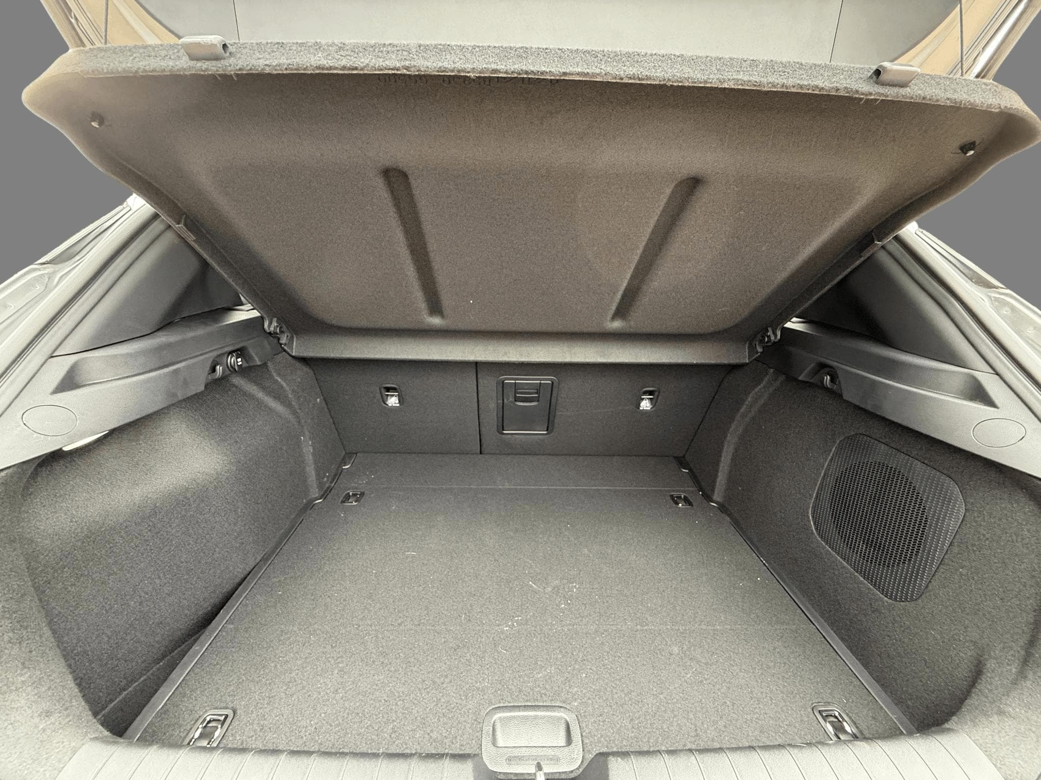 Kia K4 GT Line 1.6T 150 DCT (2026) - Photo 8