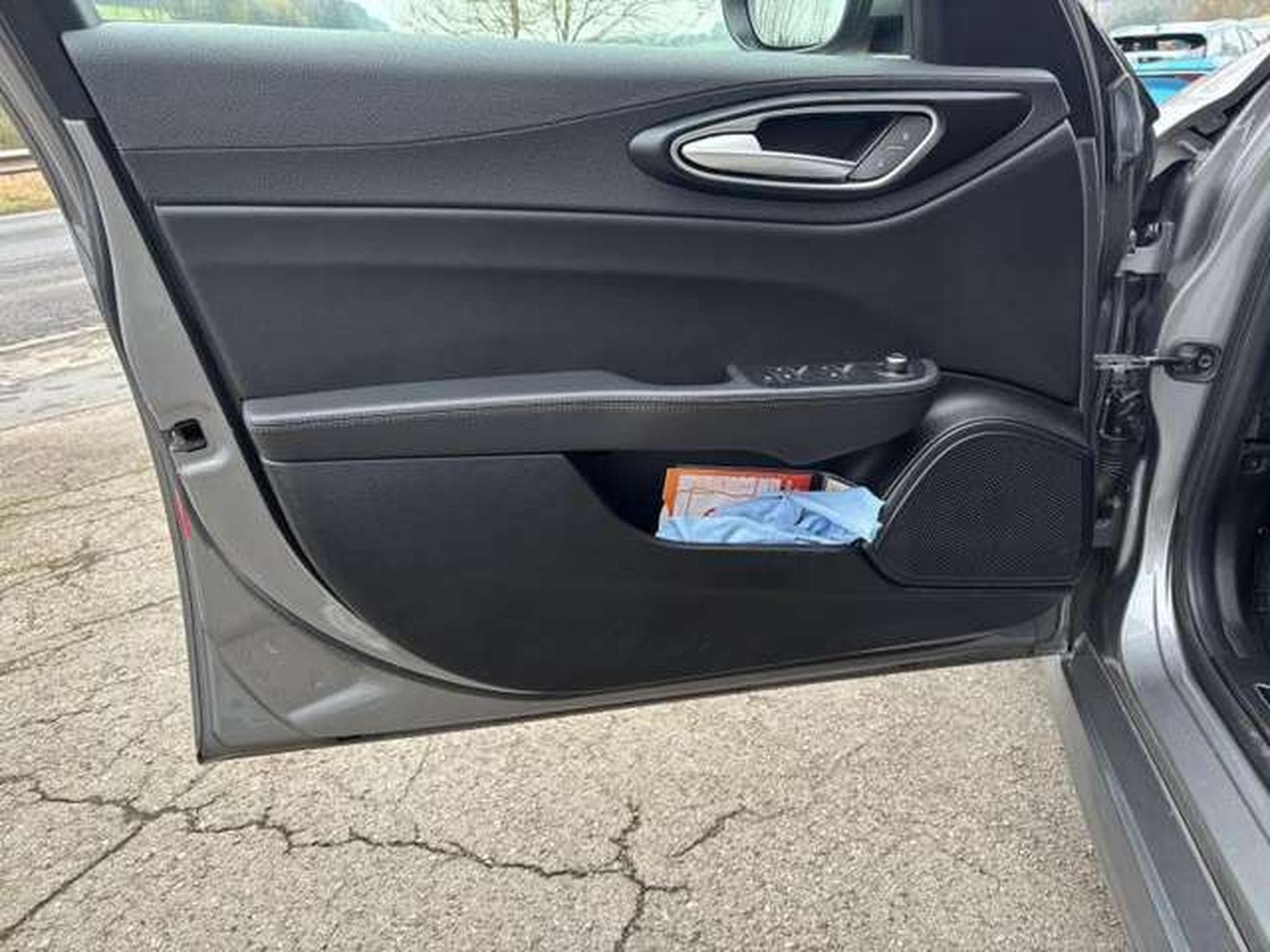 Alfa-Romeo Giulia 2.2 TURBO DIESEL - 150PS - AUTOMATIQUE - VENTE PRI (2018) - Foto 8