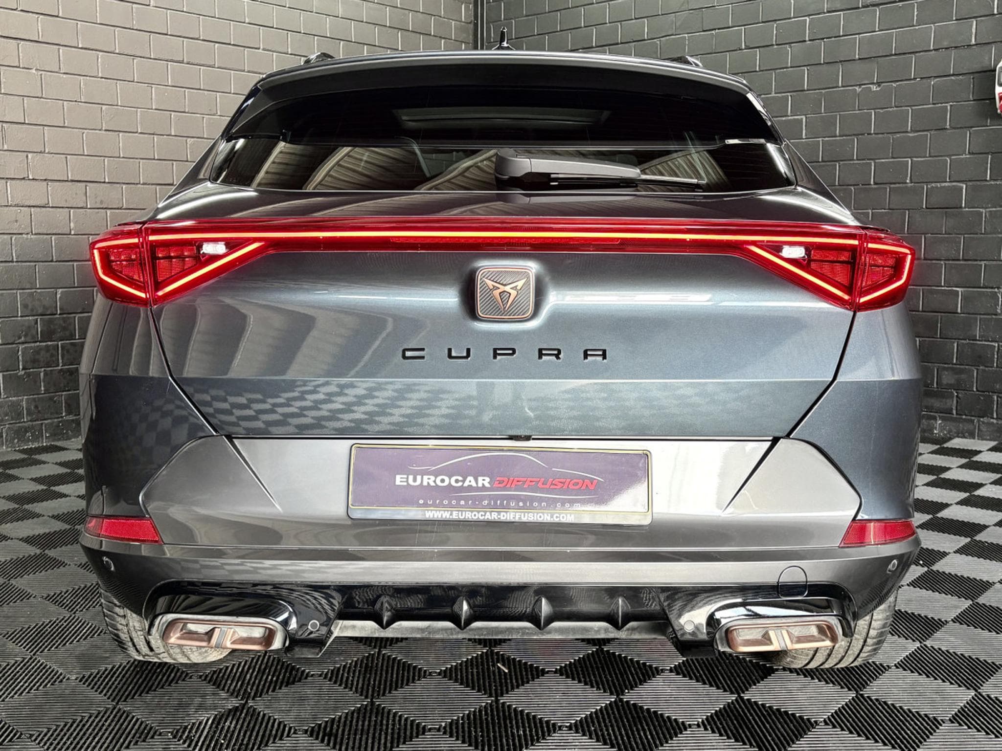 Cupra Formentor VZ 245CV eHybrid DSG6 ** VSS ** PANO ** MATRIX ** (2022) - Photo 5