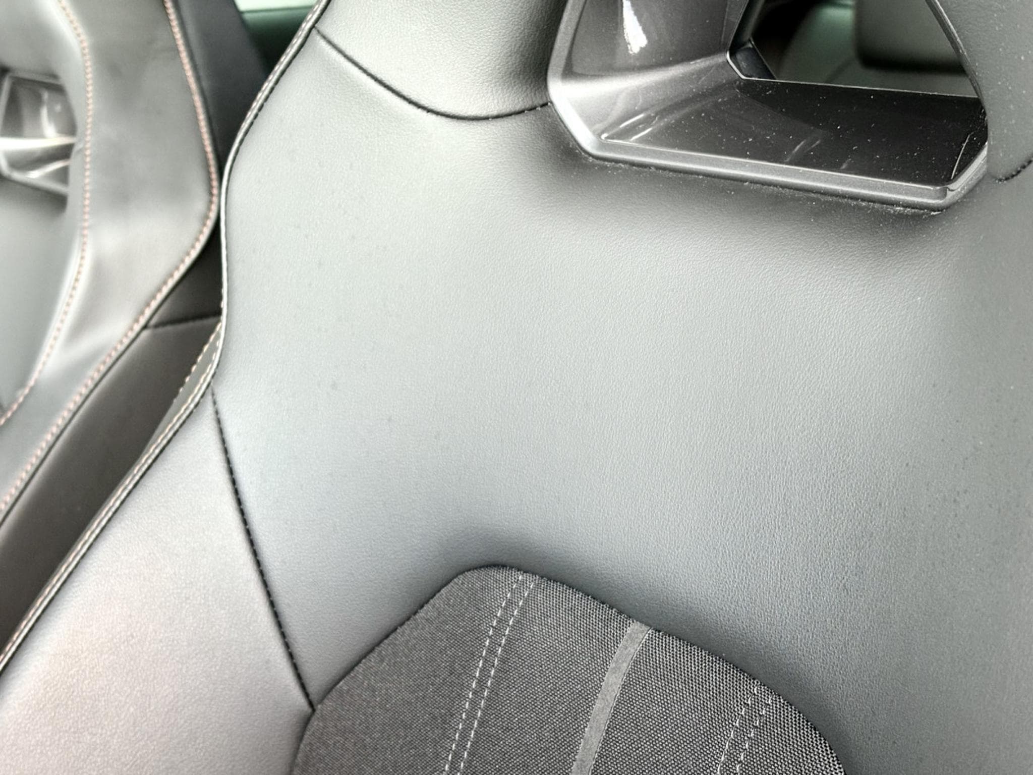 Cupra Formentor VZ 245CV eHybrid DSG6 ** VSS ** PANO ** MATRIX ** (2022) - Photo 8