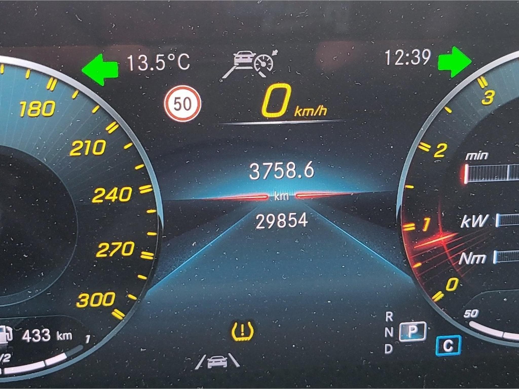 Mercedes A 45 AMG s (2023) - Foto 7