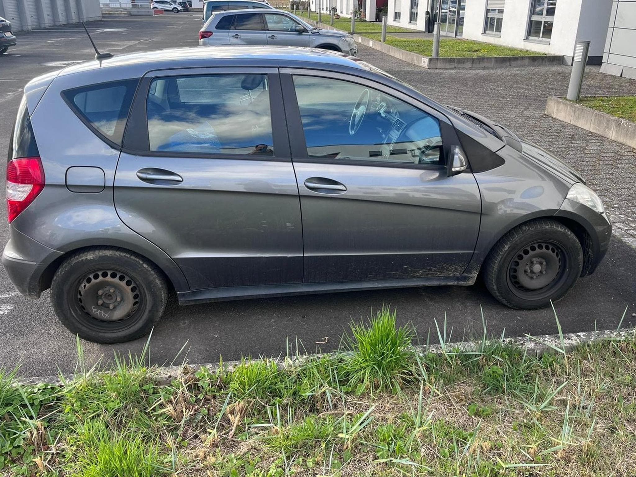 Mercedes A 160 (2009) - Photo 2