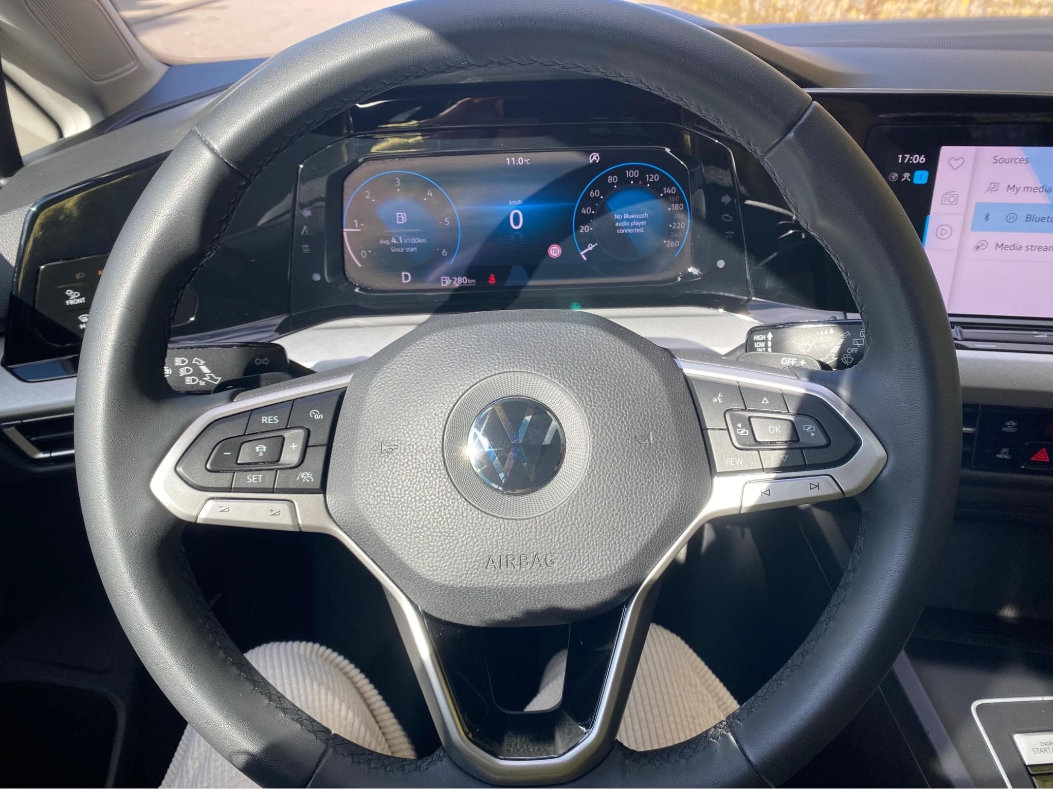 VW Golf Life 2.0 TDI SCR DSG Life (2020) - Foto 9