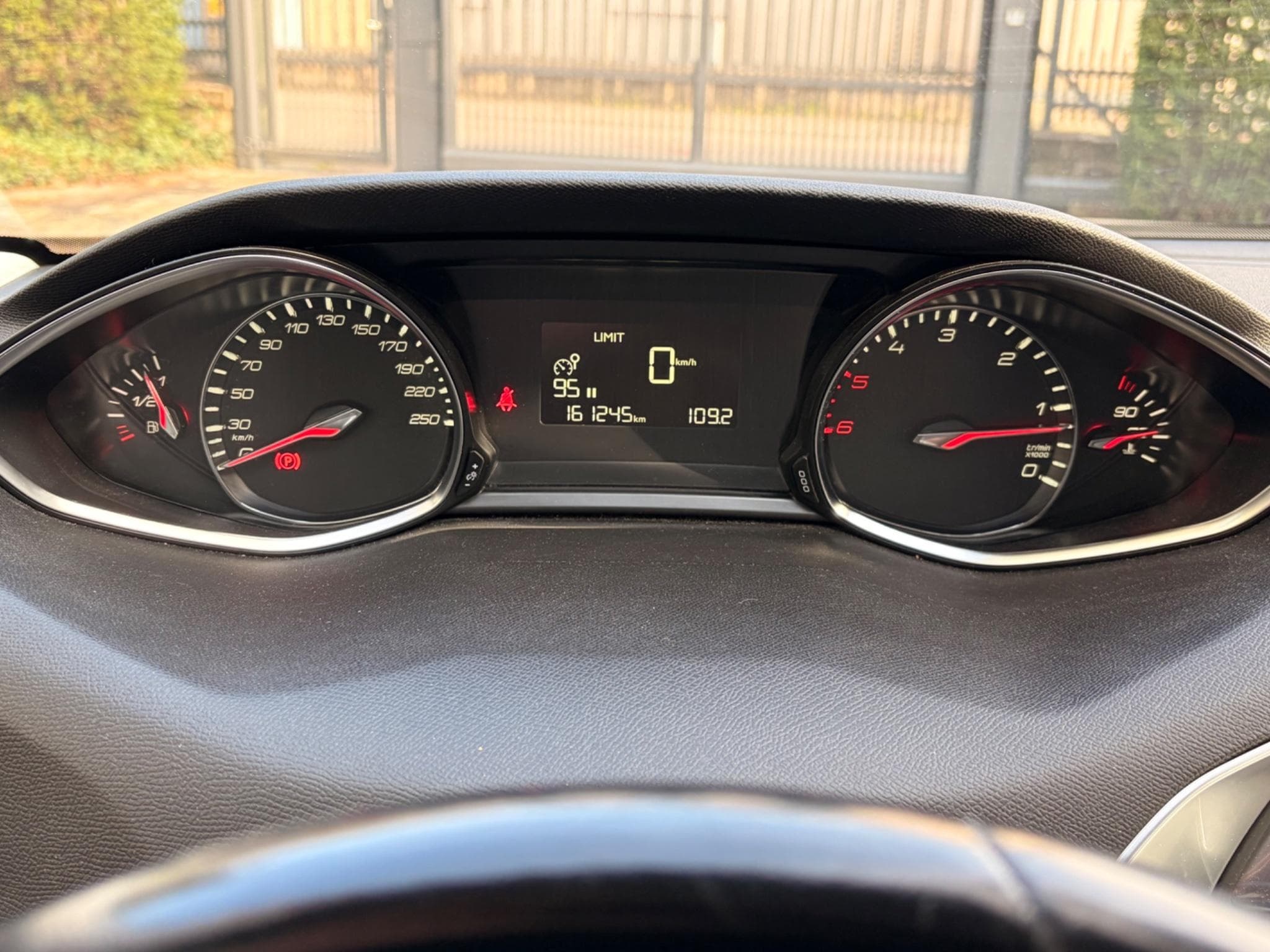 Peugeot 308 (2018) - Foto 8