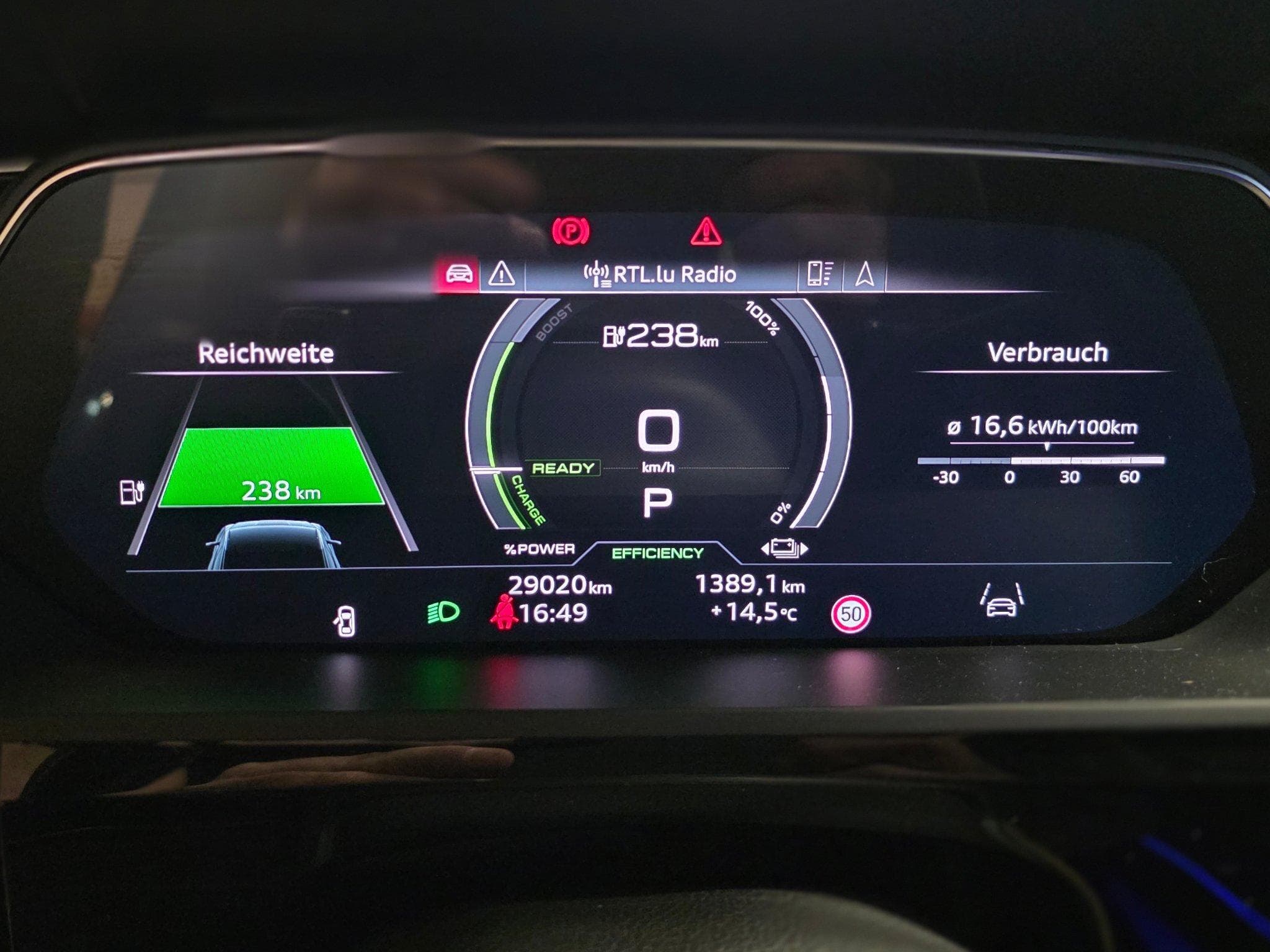 Audi Q8 e-tron Audi Q8 Etron quattro 55 S-line (2023) - Photo 8