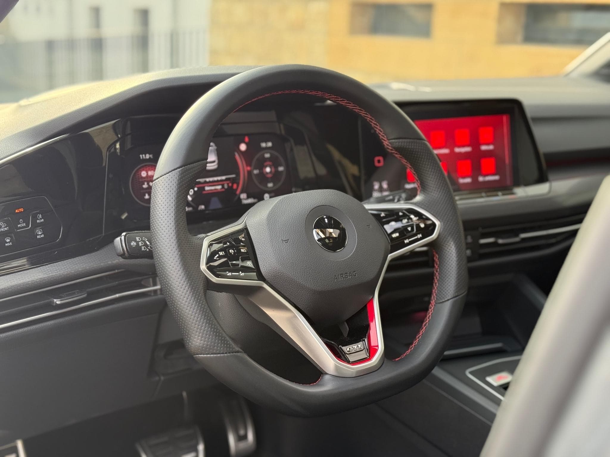 VW Golf VIII GTI Clubsport (2021) - Photo 8