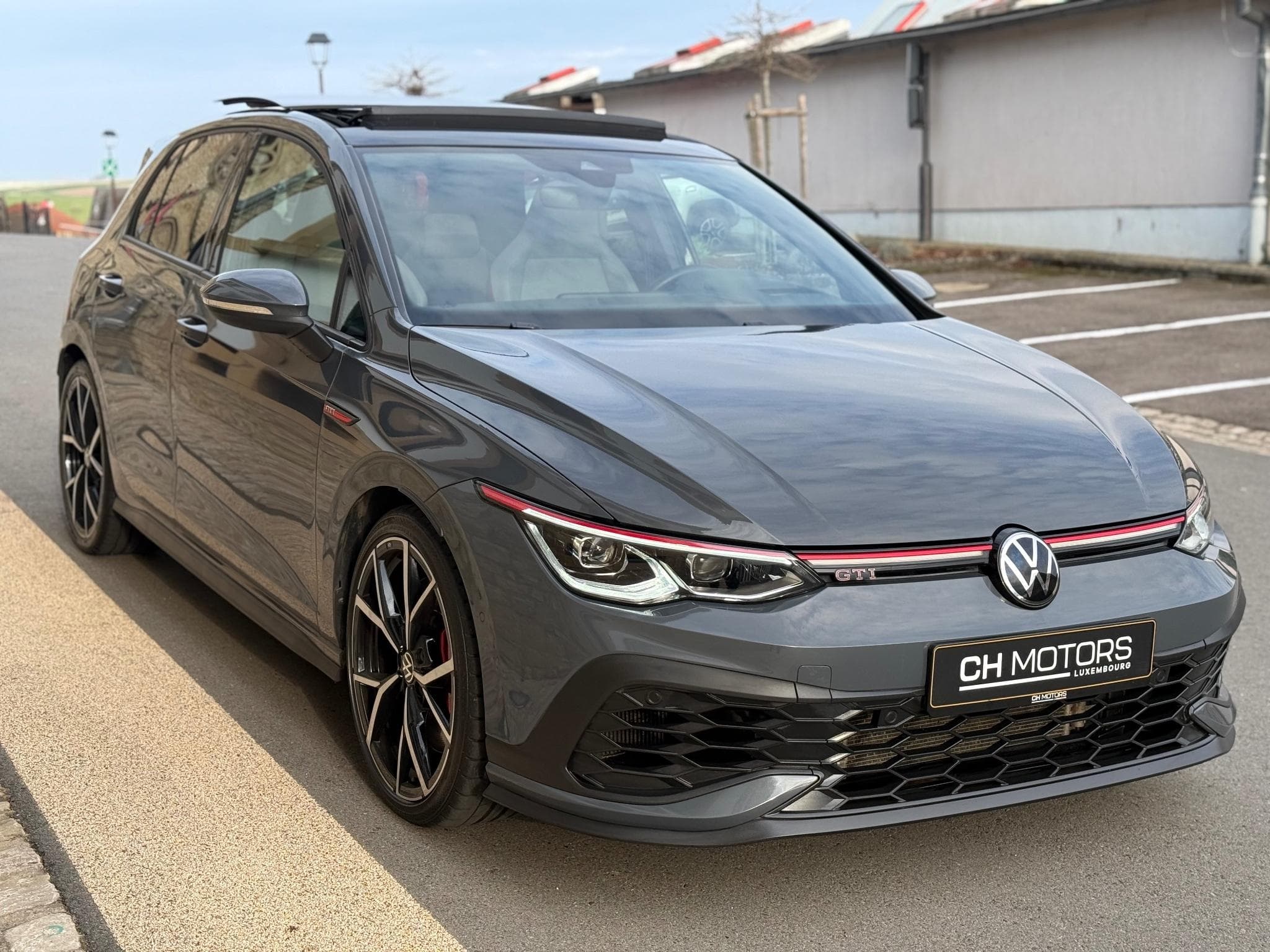 VW Golf VIII GTI Clubsport (2021) - Photo 6