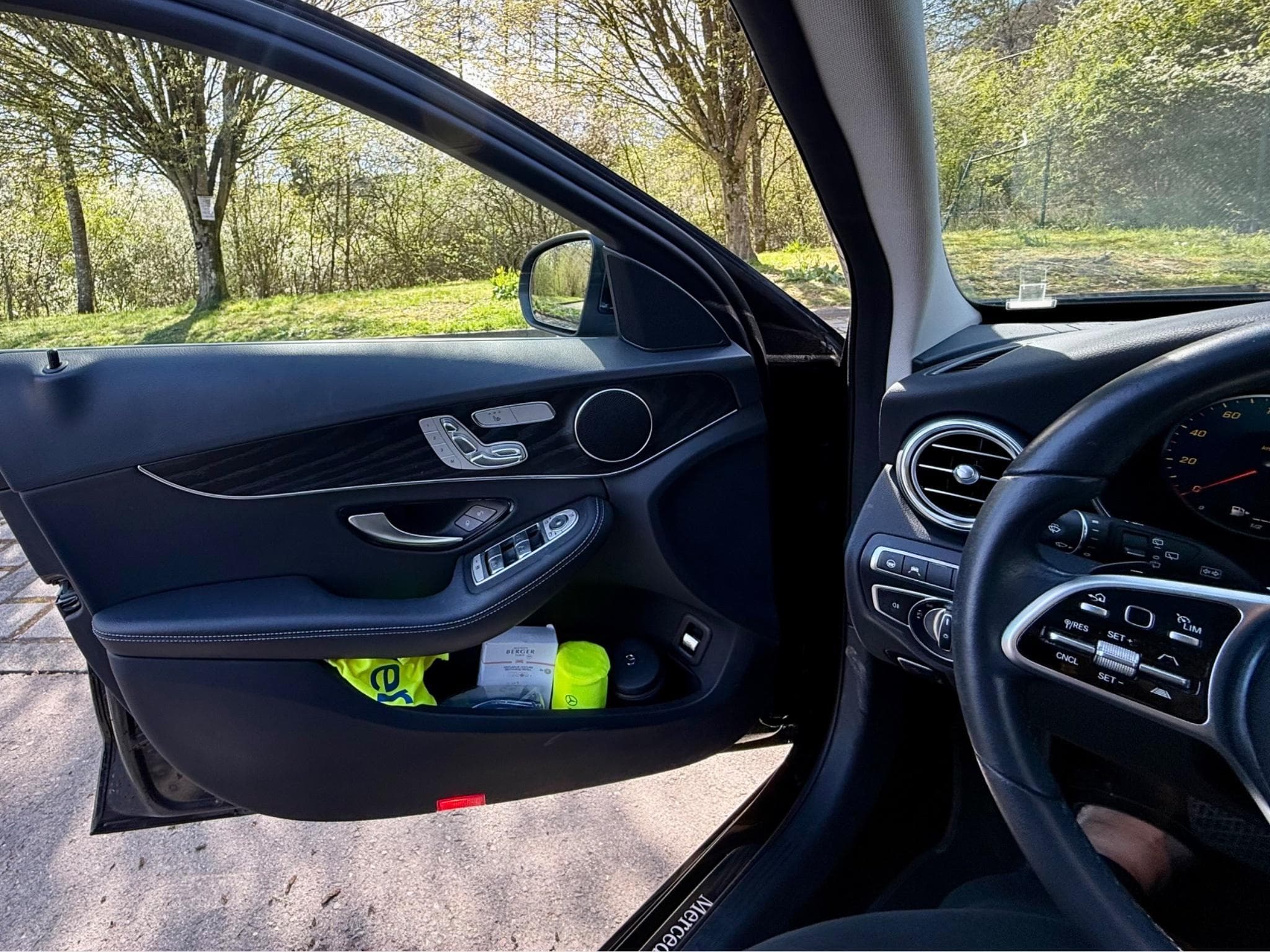 Mercedes 220 Avantgarde (2021) - Photo 14