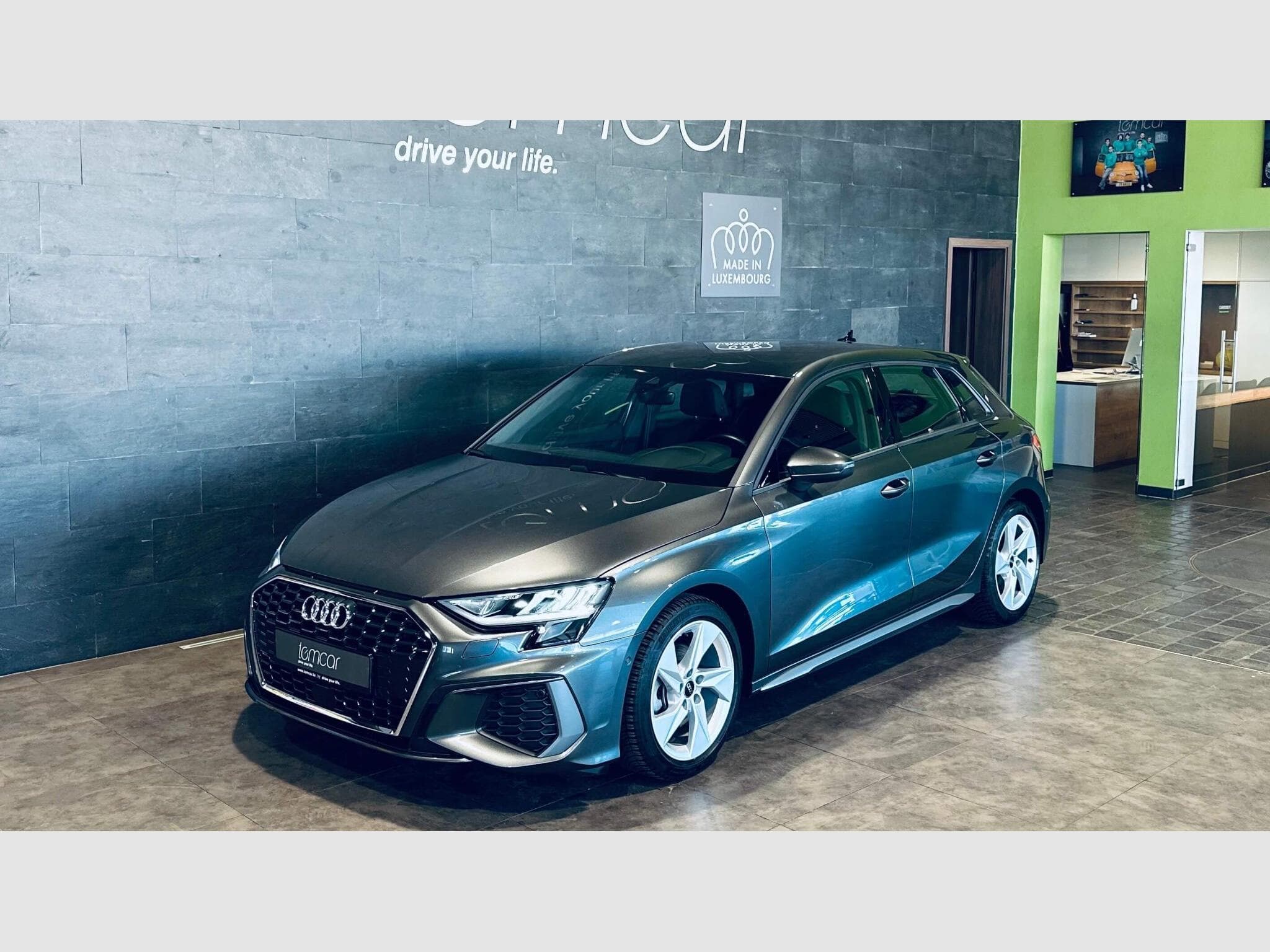 Audi A3 A3 SPORTBACK S-LINE 35 TFSI S-TRONIC (2024) - Foto 3