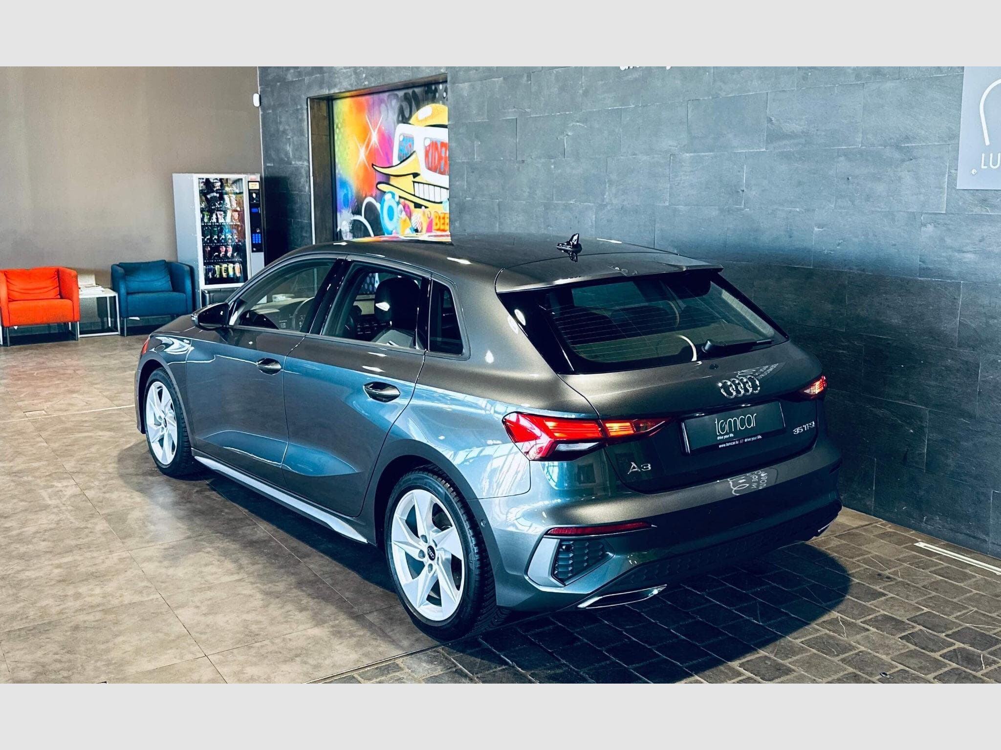 Audi A3 A3 SPORTBACK S-LINE 35 TFSI S-TRONIC (2024) - Foto 5