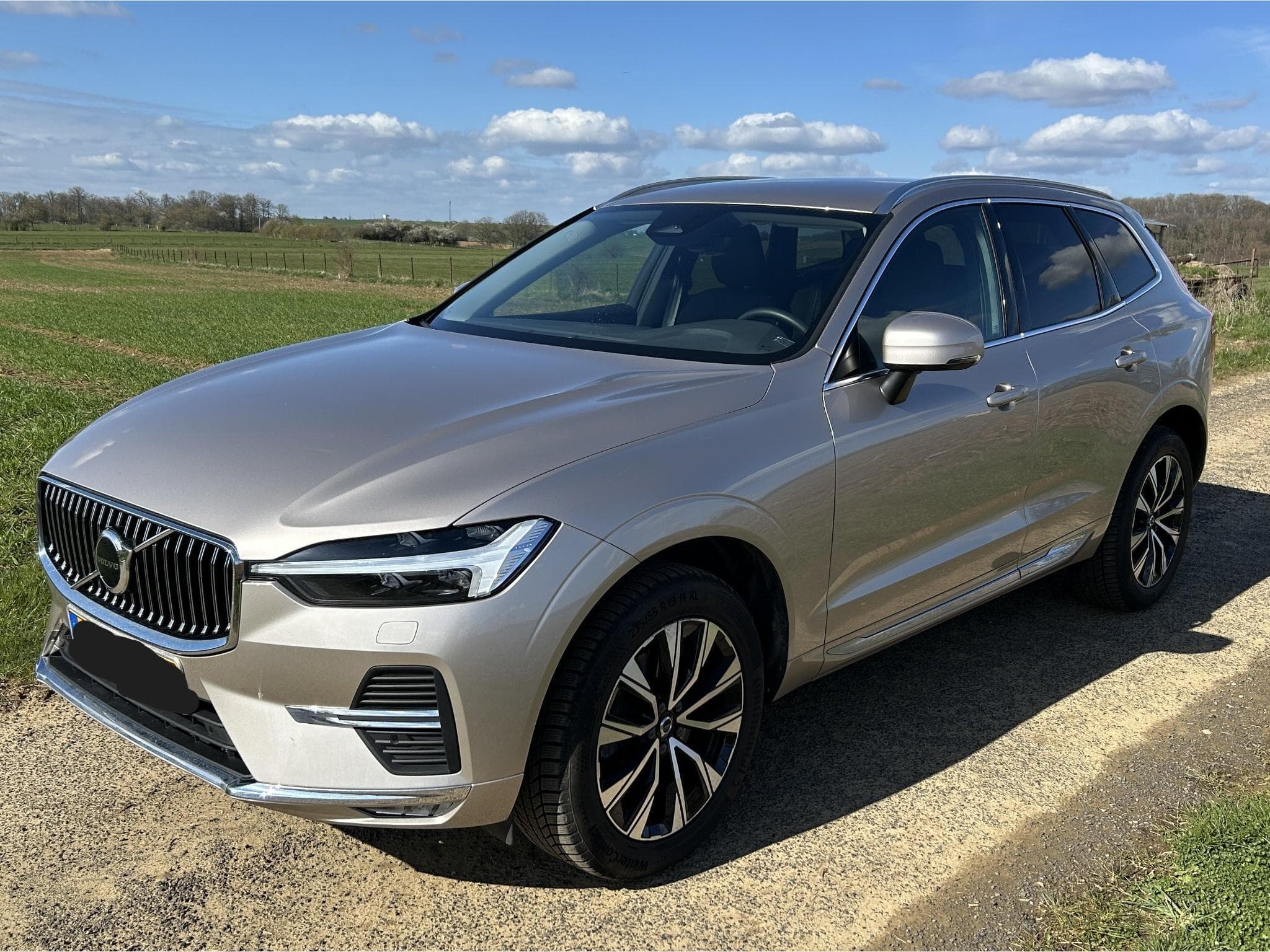 Volvo XC60 B4 Diesel Mild Hybrid Plus Bright (ASO) (2022) - Foto 2