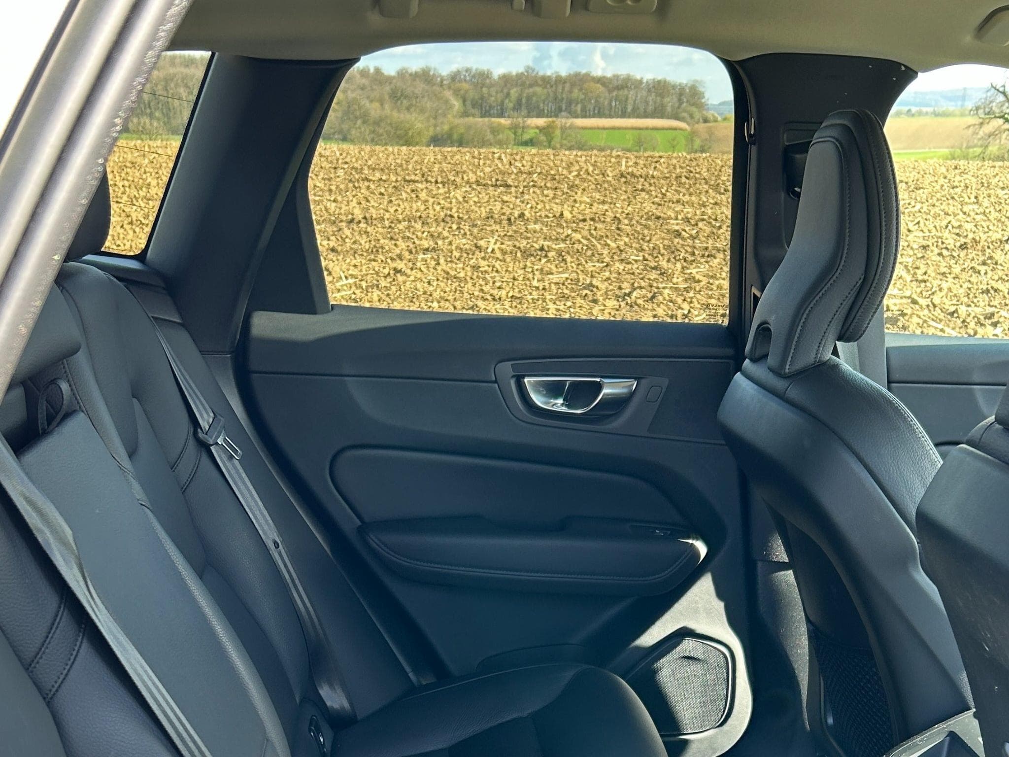 Volvo XC60 B4 Diesel Mild Hybrid Plus Bright (ASO) (2022) - Foto 9