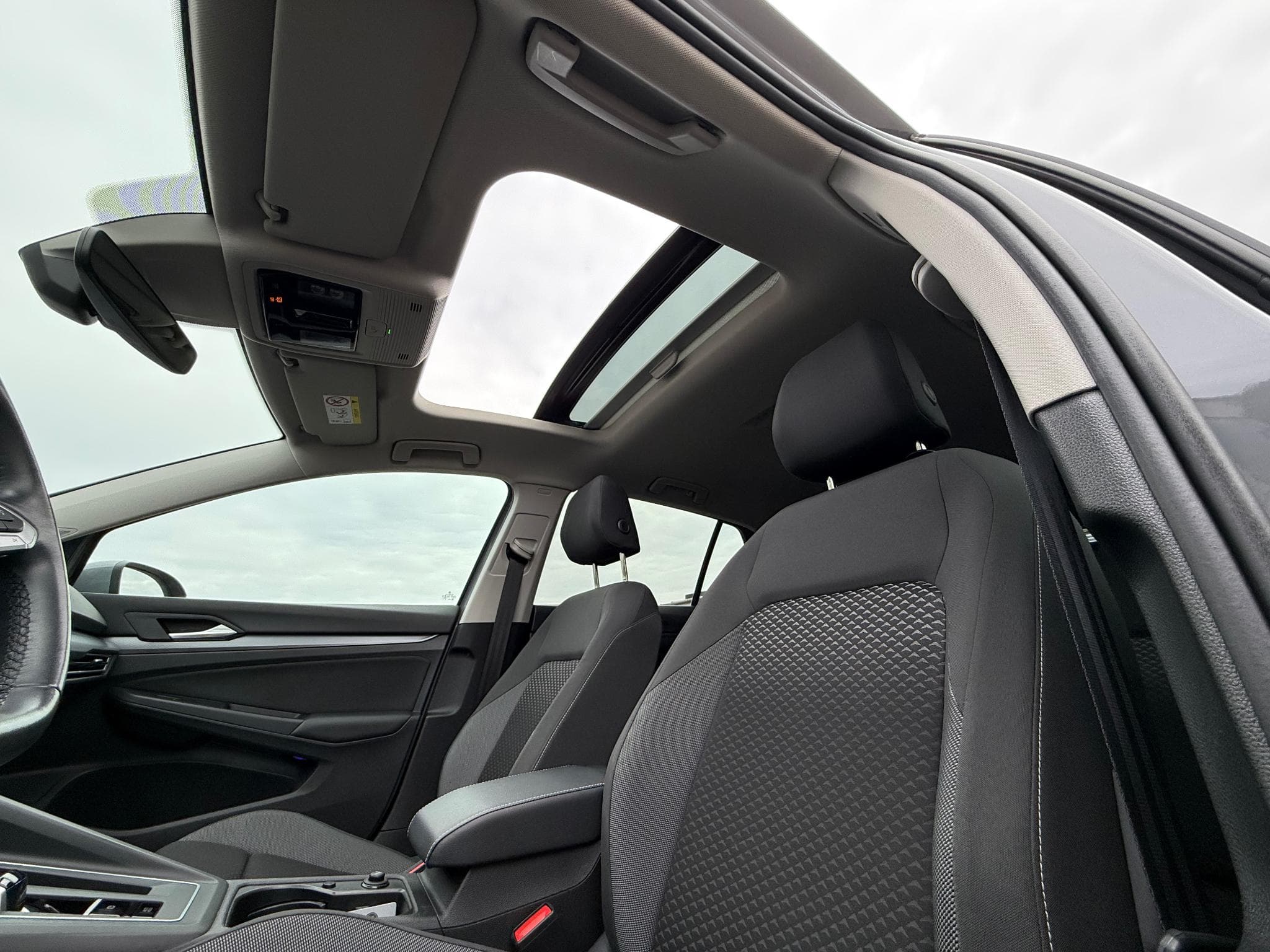 VW Golf Volkswagen golf 8 2.0 tdi Life active dsg 150cv ** toitouvra (2023) - Photo 13